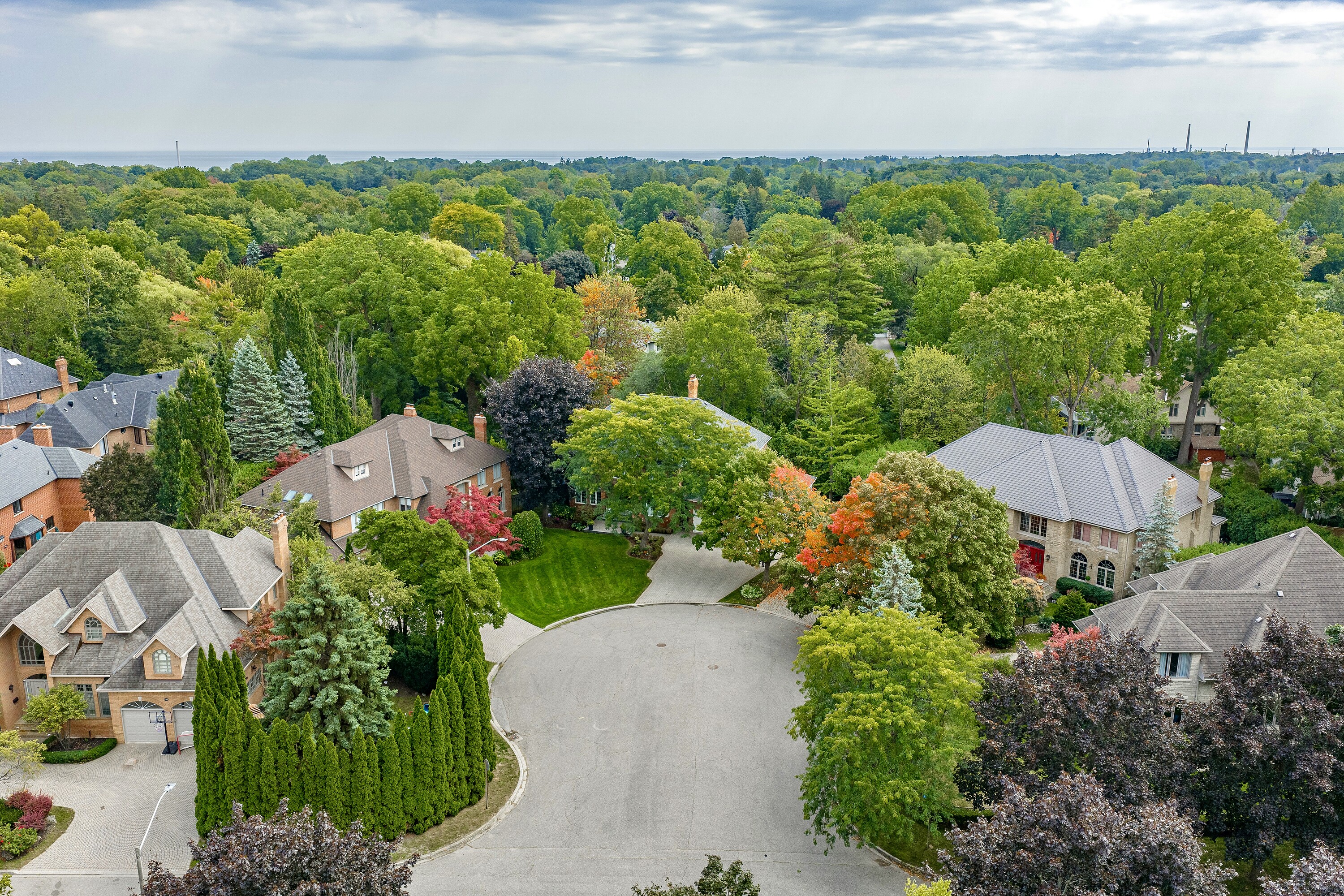  Lorne Park Executive Home - 物件實景