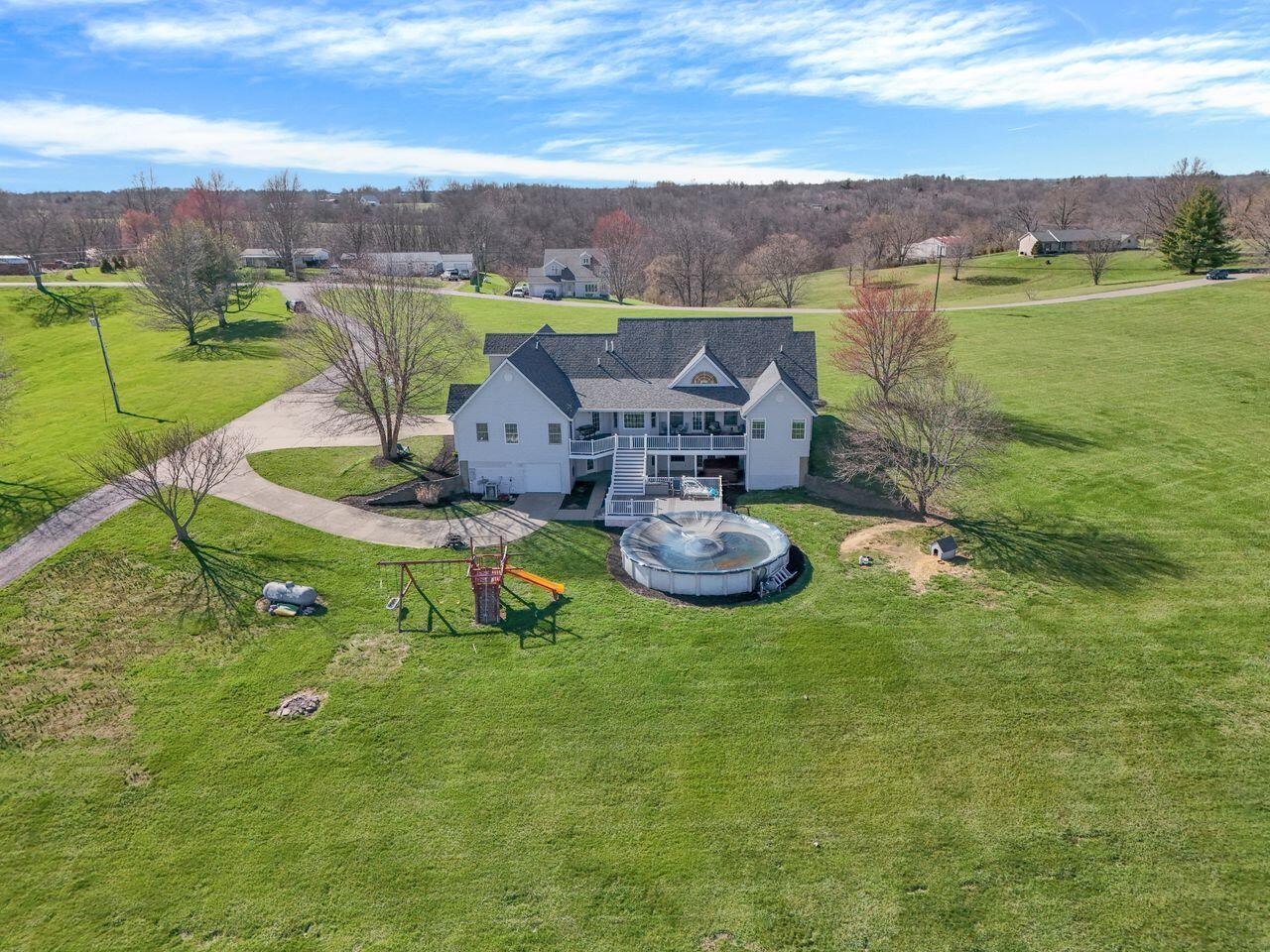 Dry Ridge, Kentucky, 41035, United States, 5 Bedrooms Bedrooms, ,4 BathroomsBathrooms,Residential,For Sale,1818074
