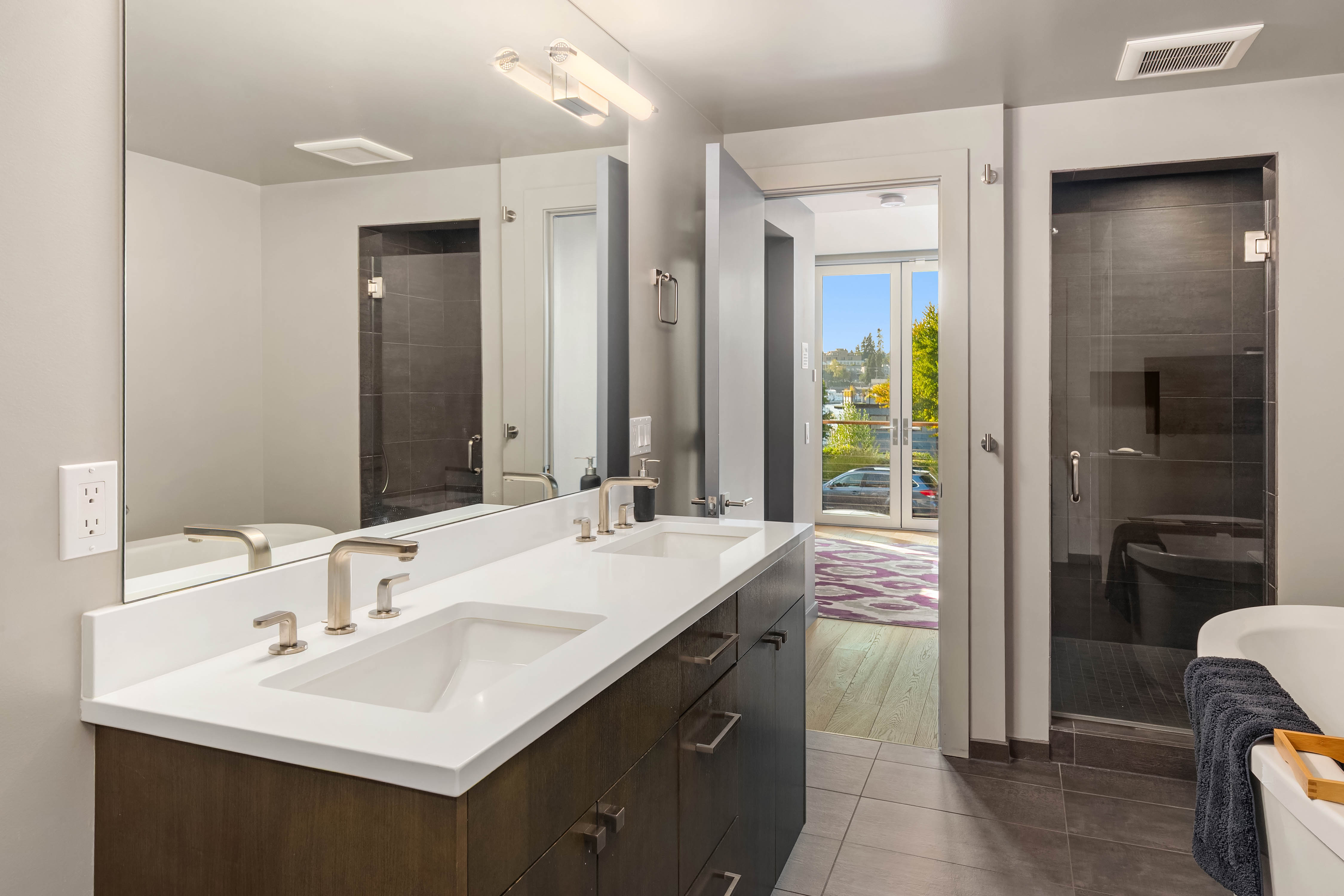  2830 Fairview Ave E, Seattle, WA 98102 - 物件實景