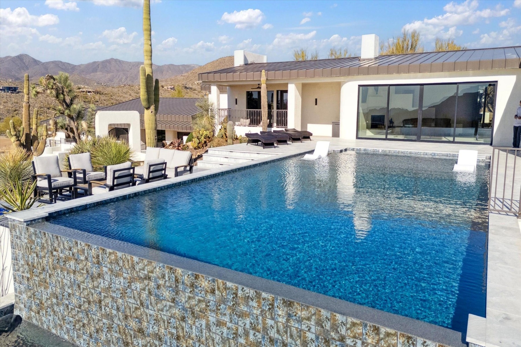  37801 N Stirrup Circle  Carefree, AZ - 物件實景