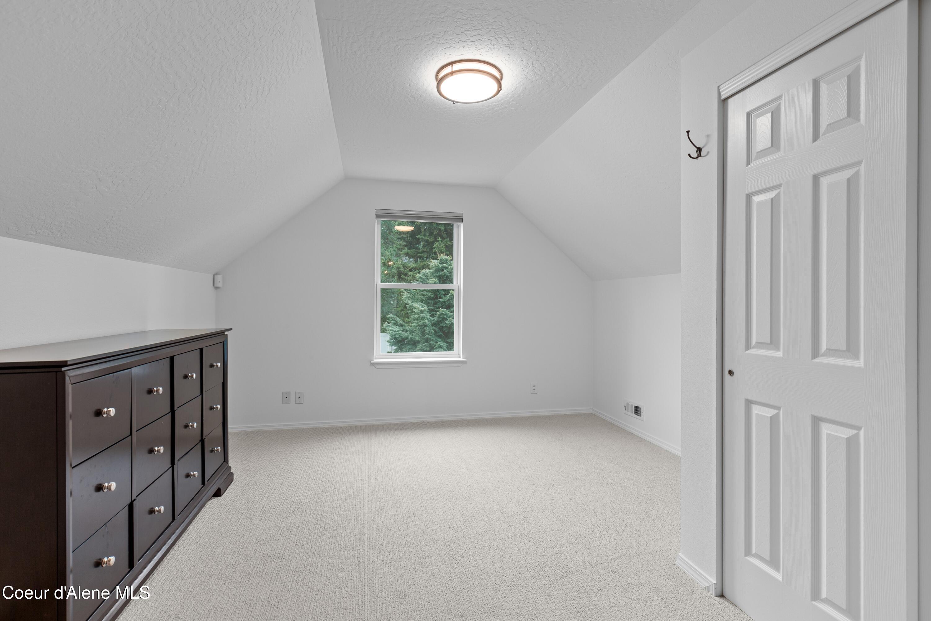 Coeur d'Alene, Idaho, 83815, United States, 4 Bedrooms Bedrooms, ,2 BathroomsBathrooms,Residential,For Sale,1995483