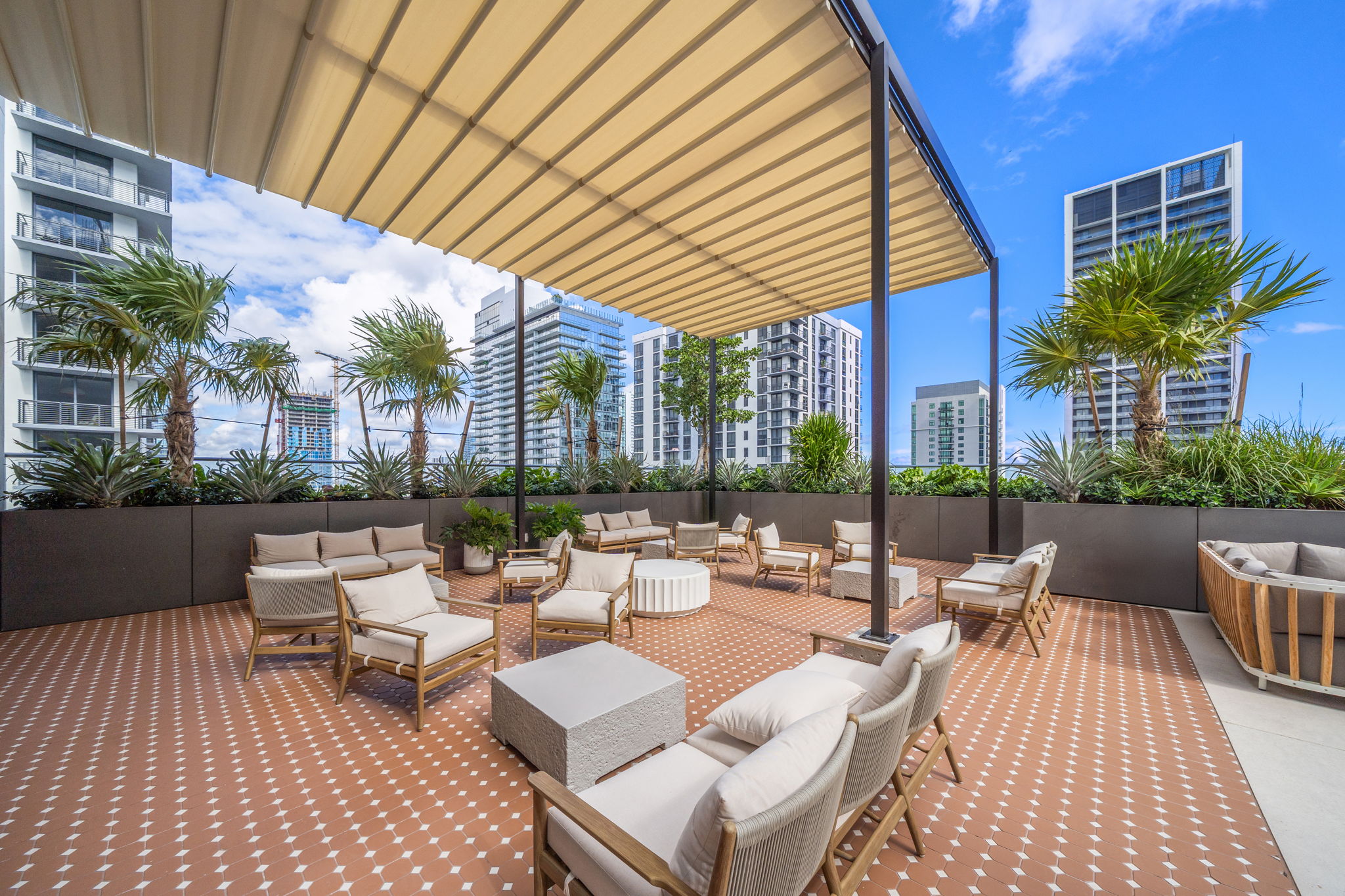  11 NE 6th Street, Miami, FL, 33132 - 物件實景