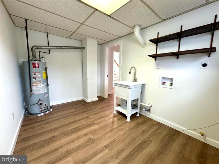 Lawrence, New Jersey, 08648, United States, 4 Bedrooms Bedrooms, ,3 BathroomsBathrooms,Residential,For Sale,1930048