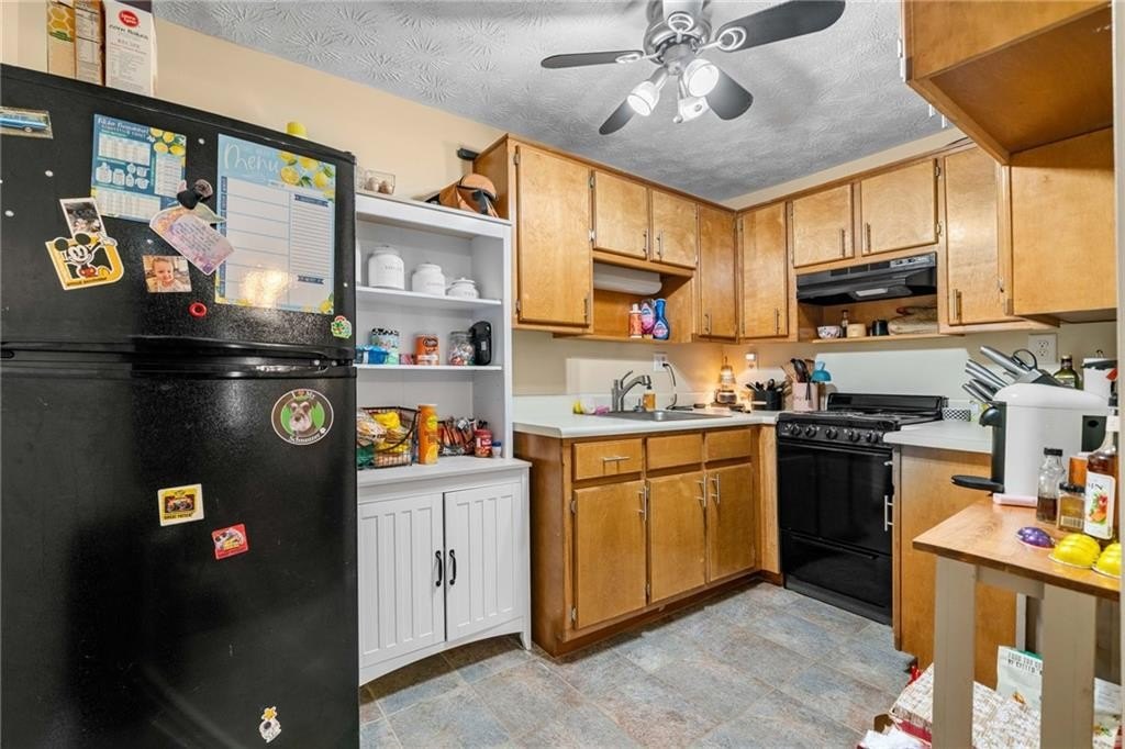 Dawsonville, Georgia, 30534, United States, 4 Bedrooms Bedrooms, ,3 BathroomsBathrooms,Residential,For Sale,1977797