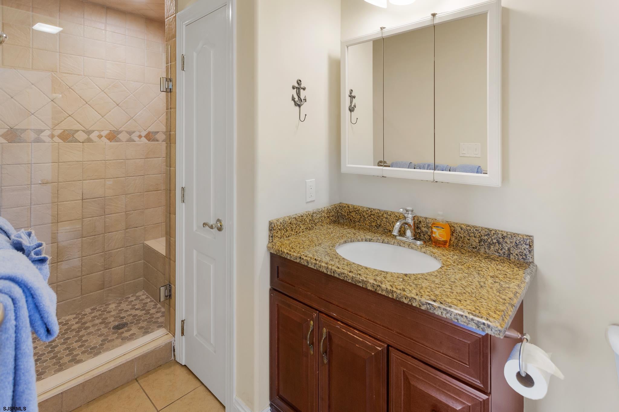 Atlantic City, New Jersey, 08401, United States, 3 Bedrooms Bedrooms, ,3 BathroomsBathrooms,Residential,For Sale,1807764