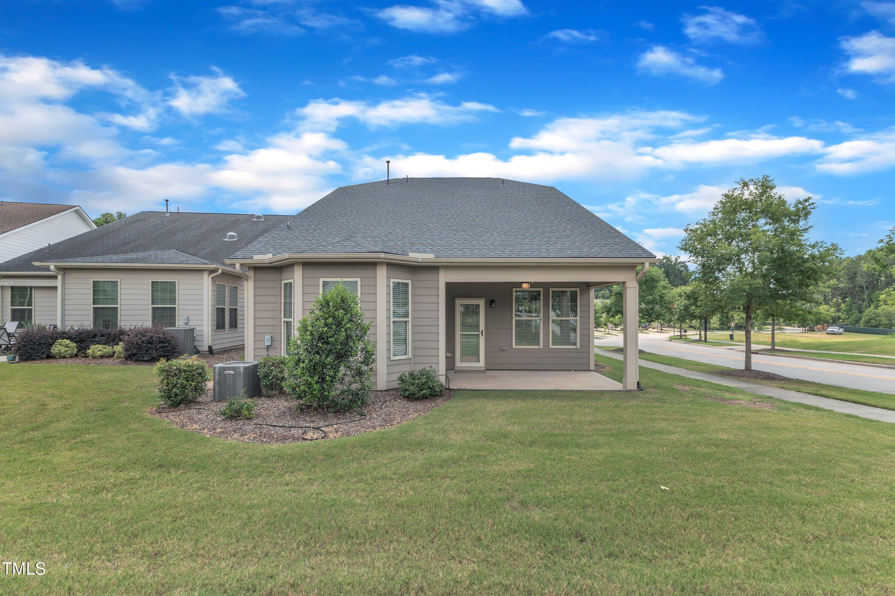 Durham, North Carolina, 27703, United States, 2 Bedrooms Bedrooms, ,2 BathroomsBathrooms,Residential,For Sale,1882419