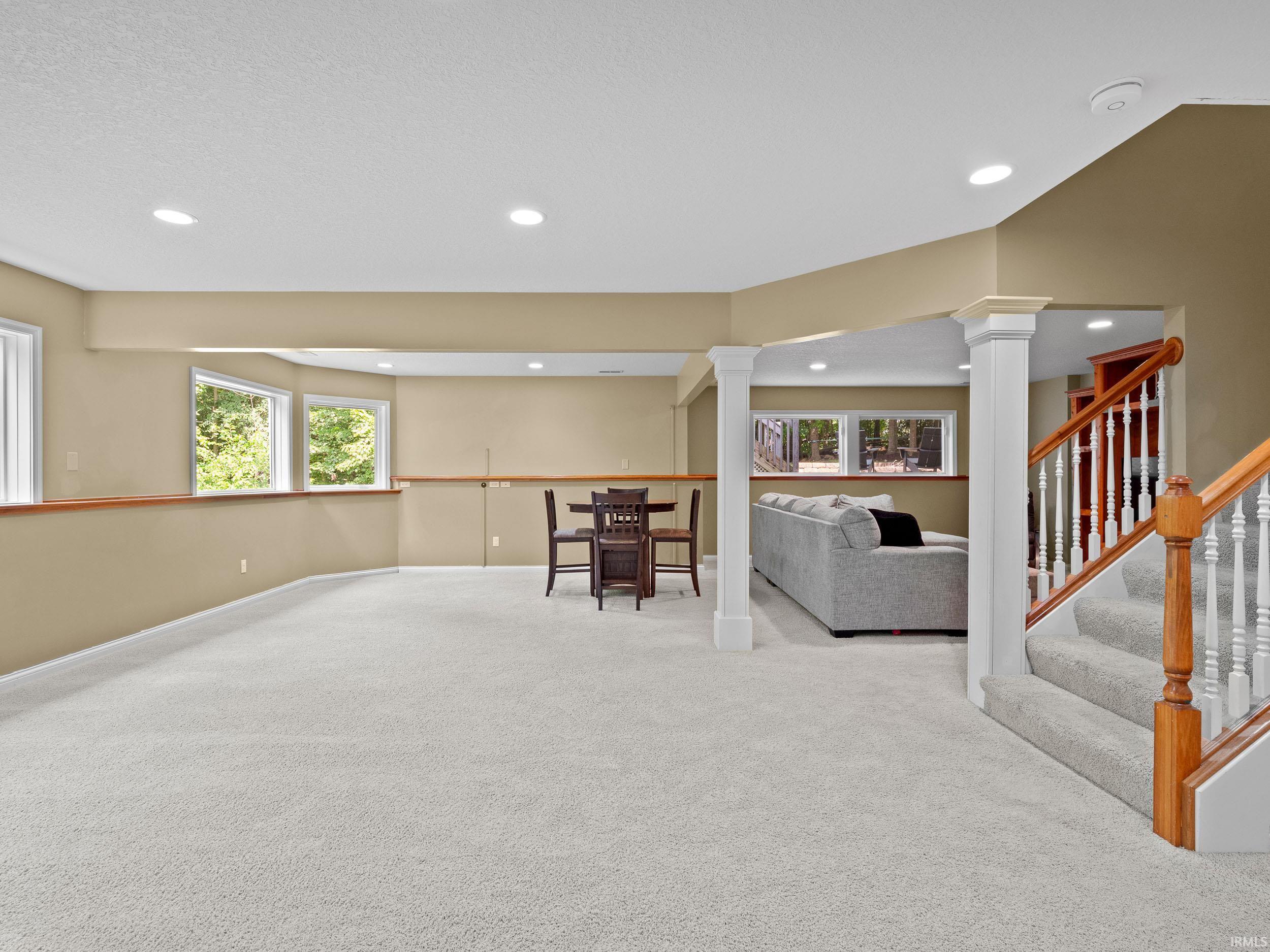 Fort Wayne, Indiana, 46814-9194, United States, 5 Bedrooms Bedrooms, ,4 BathroomsBathrooms,Residential,For Sale,1987073