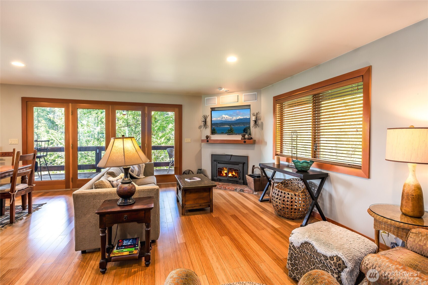 Friday Harbor, Washington, 98250, United States, 2 Bedrooms Bedrooms, ,1 BathroomBathrooms,Residential,For Sale,1856975