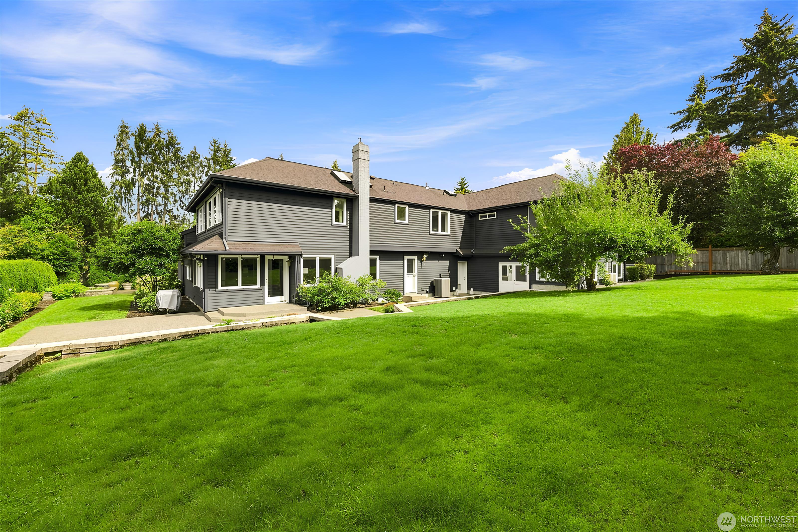  834 84th Avenue Northeast, Medina, WA 98039 - 物件實景