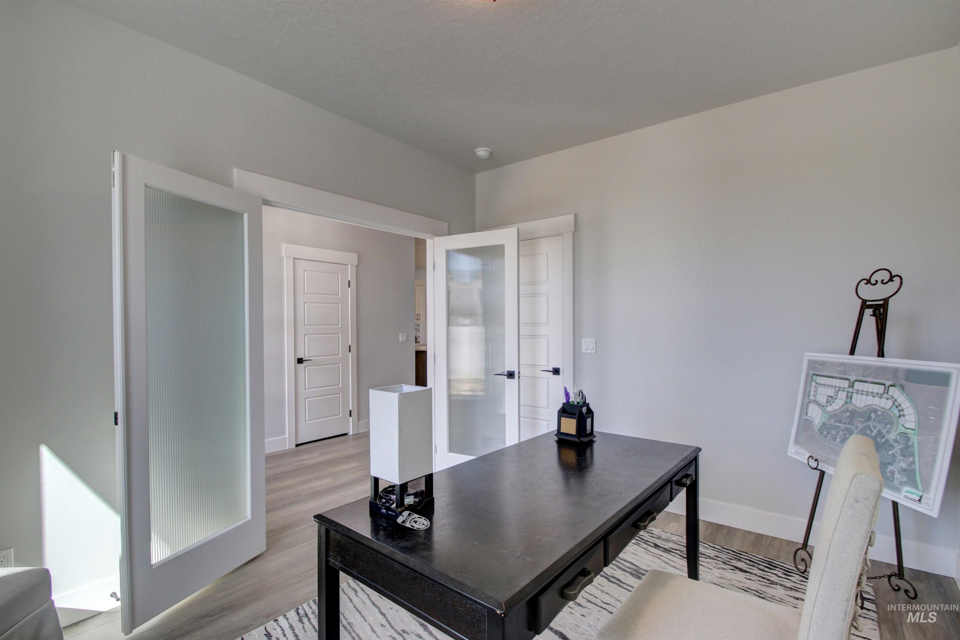 Meridian, Idaho, 83642, United States, 4 Bedrooms Bedrooms, ,3 BathroomsBathrooms,Residential,For Sale,1767923