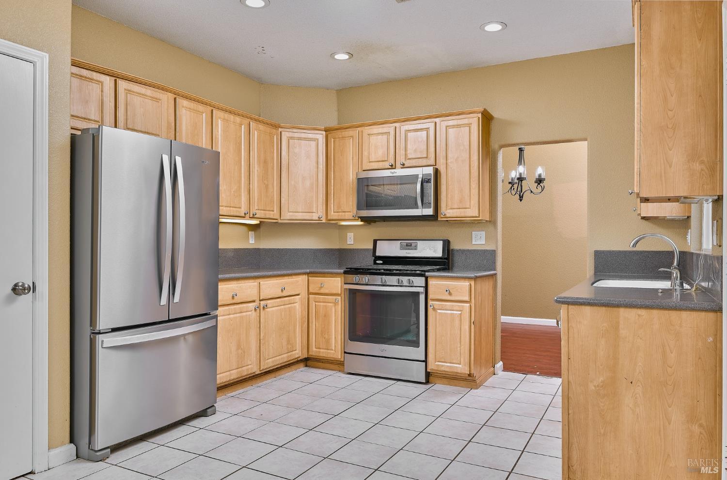 Rio Vista, California, 94571, United States, 4 Bedrooms Bedrooms, ,3 BathroomsBathrooms,Residential,For Sale,1980504