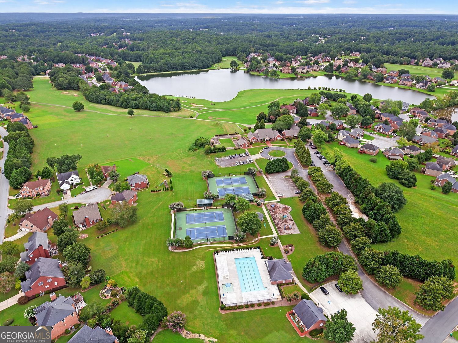 Stone Mountain, Georgia, 30087, United States, 5 Bedrooms Bedrooms, ,4 BathroomsBathrooms,Residential,For Sale,2006587