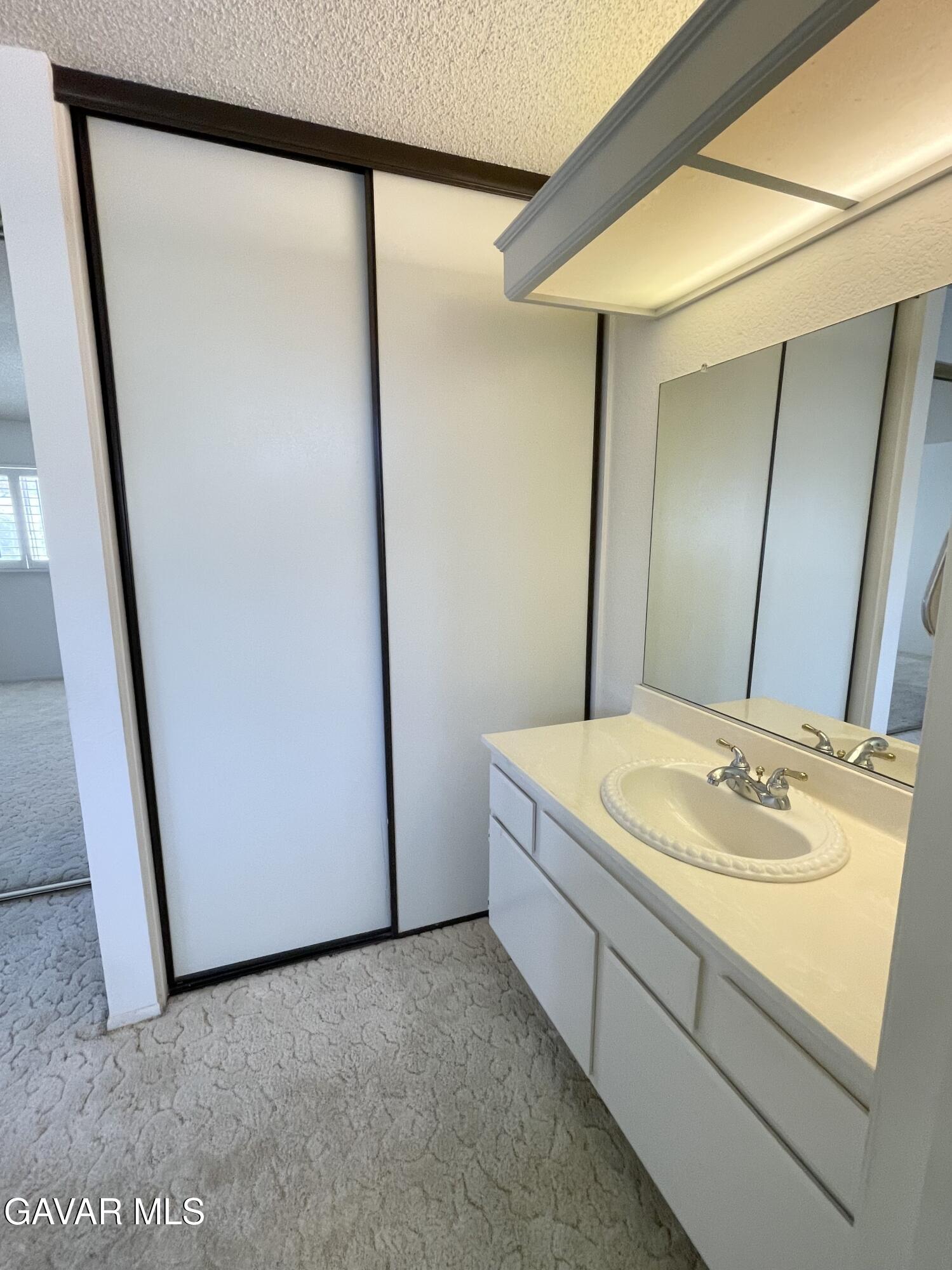 Palmdale, California, 93551, United States, 3 Bedrooms Bedrooms, ,3 BathroomsBathrooms,Residential,For Sale,1973672