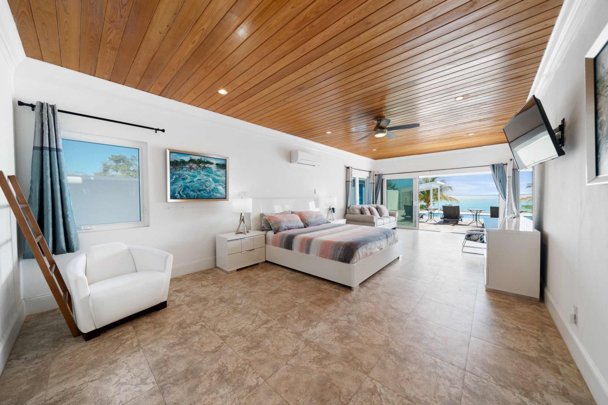  Oceanfront Luxury Redefined - 物件實景