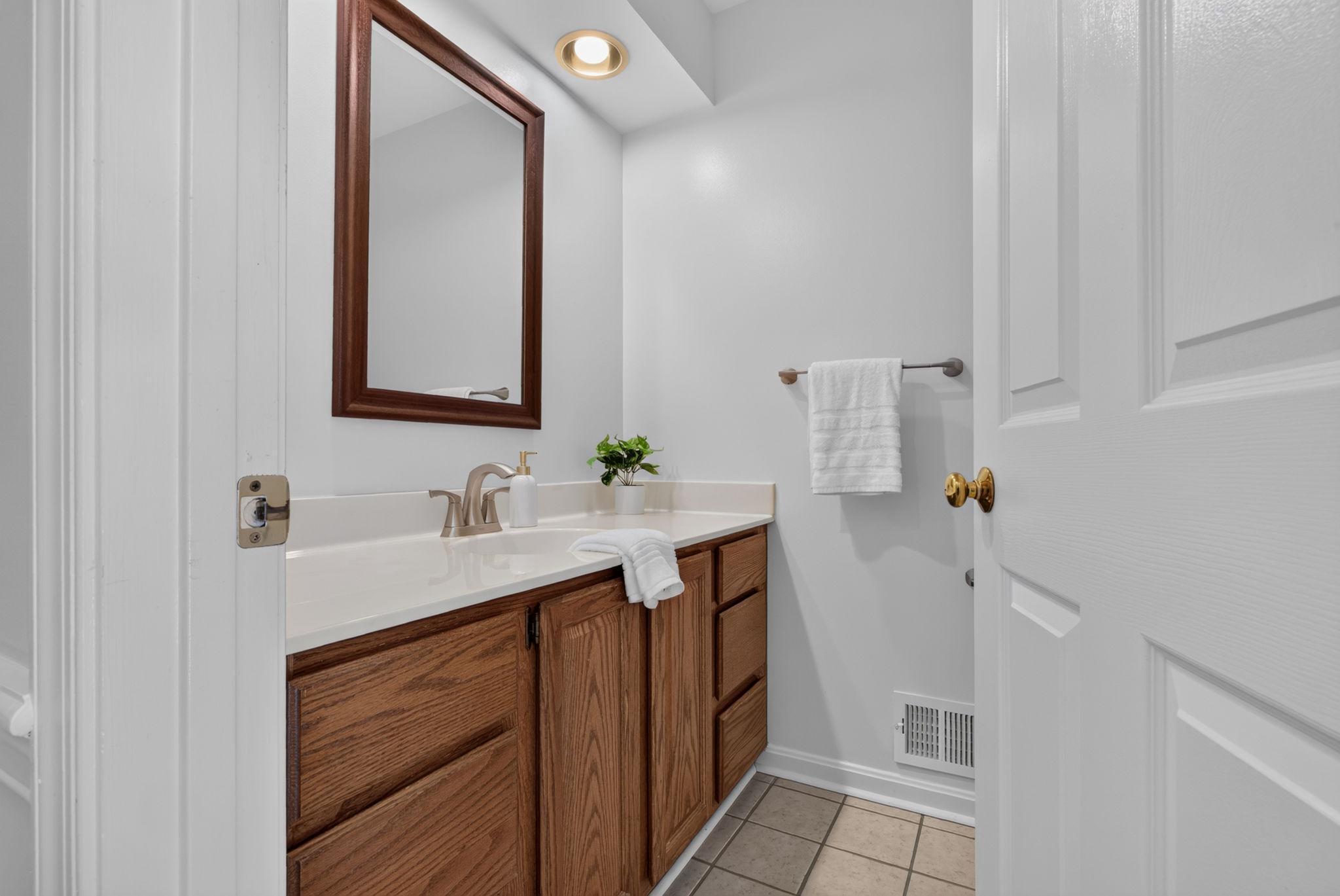  12154 Darnley Road, Woodbridge, VA, 22192 - 物件實景