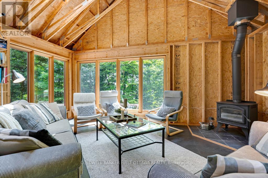 FRONTENAC (FRONTENAC NORTH), Ontario, K0H 2J0, CA, 3 Bedrooms Bedrooms, ,1 BathroomBathrooms,Residential,For Sale,1901369