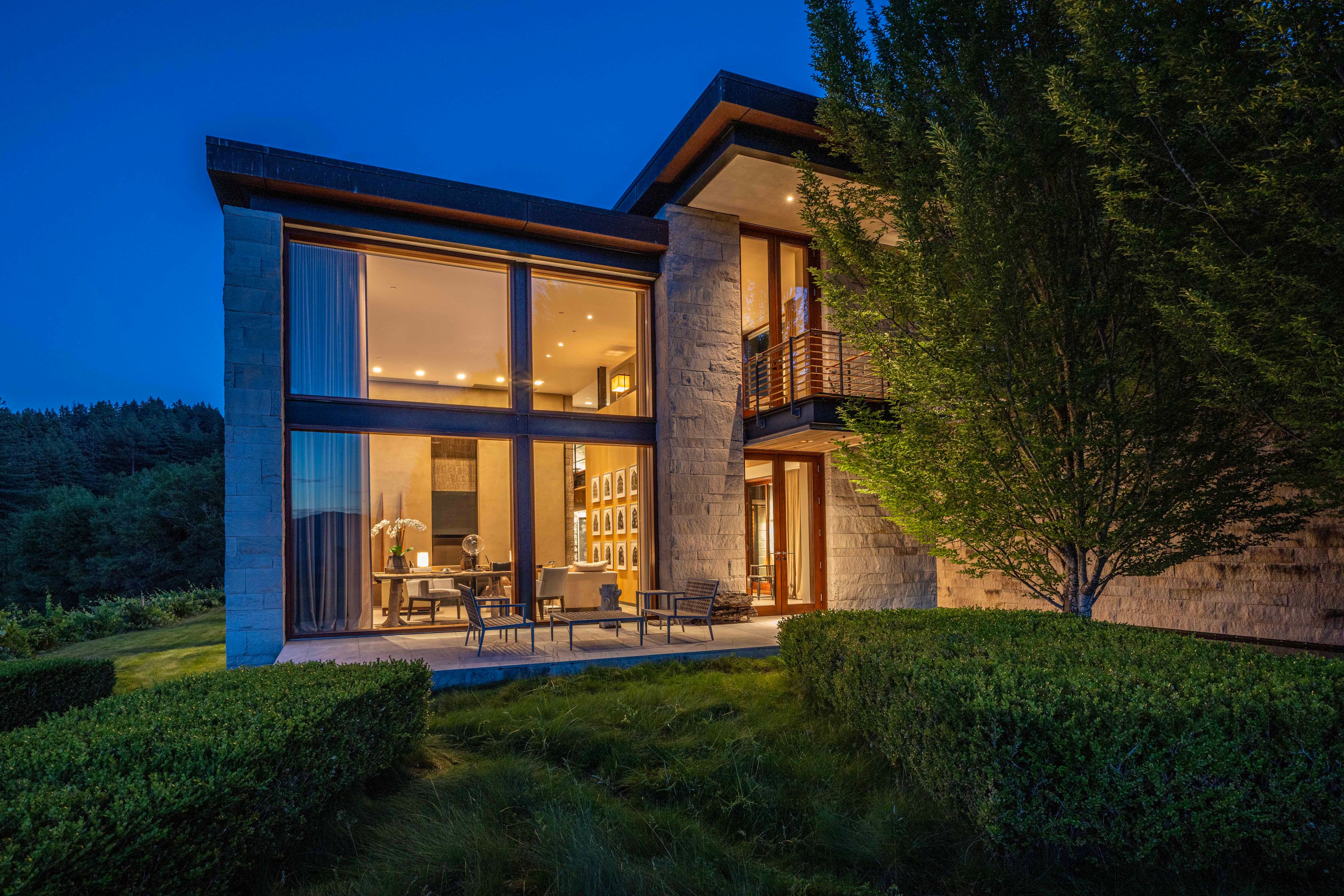 7596/7590/7500 Sonoma Mountain Road