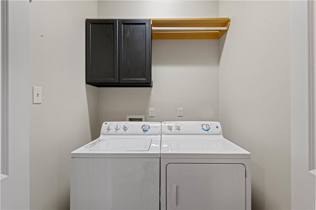 New Orleans, Louisiana, 70122, United States, 4 Bedrooms Bedrooms, ,4 BathroomsBathrooms,Residential,For Sale,1850074