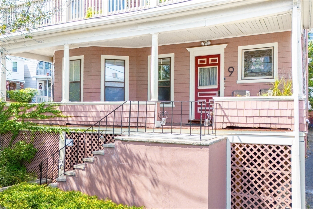 Somerville, Massachusetts, 02143, United States, 2 Bedrooms Bedrooms, ,1 BathroomBathrooms,Residential,For Sale,1940482