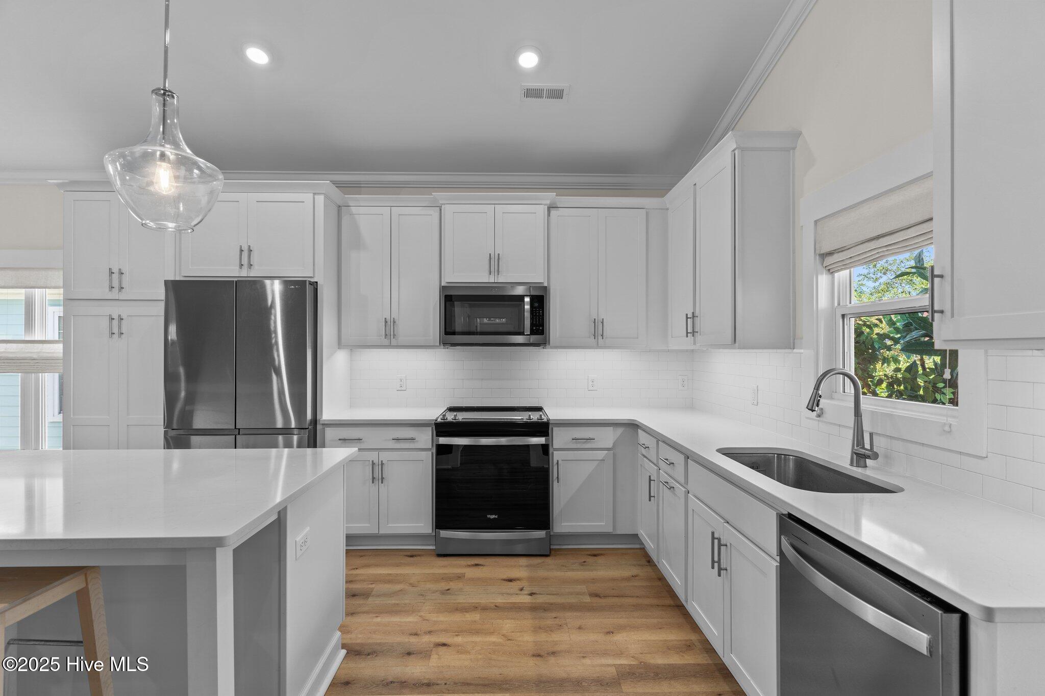 Carolina Beach, North Carolina, 28428, United States, 3 Bedrooms Bedrooms, ,2 BathroomsBathrooms,Residential,For Sale,1931980