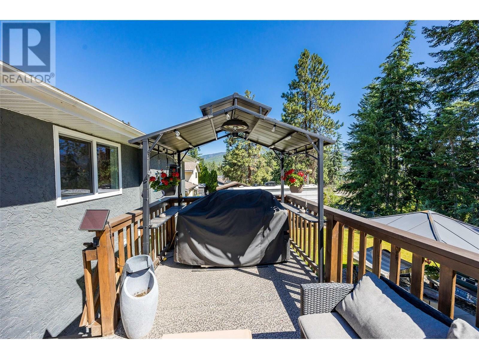WEST KELOWNA, British Columbia, V4T 1B8, CA, 3 Bedrooms Bedrooms, ,2 BathroomsBathrooms,Residential,For Sale,1859691