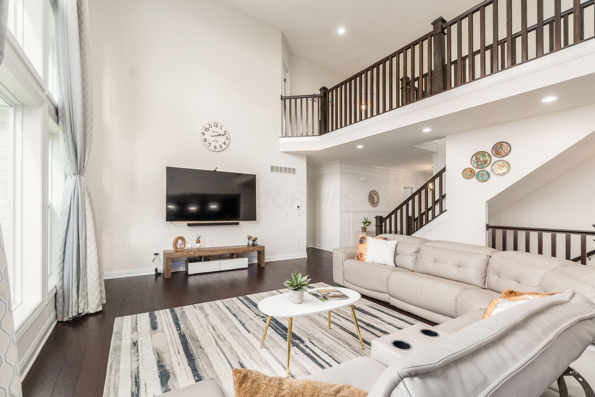 Delaware, Ohio, 43015, United States, 5 Bedrooms Bedrooms, ,5 BathroomsBathrooms,Residential,For Sale,1989567