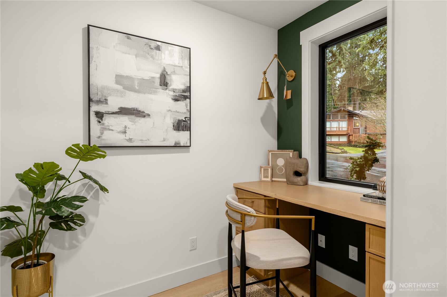 BELLEVUE, Washington, 98006, United States, 3 Bedrooms Bedrooms, ,3 BathroomsBathrooms,Residential,For Sale,1999727