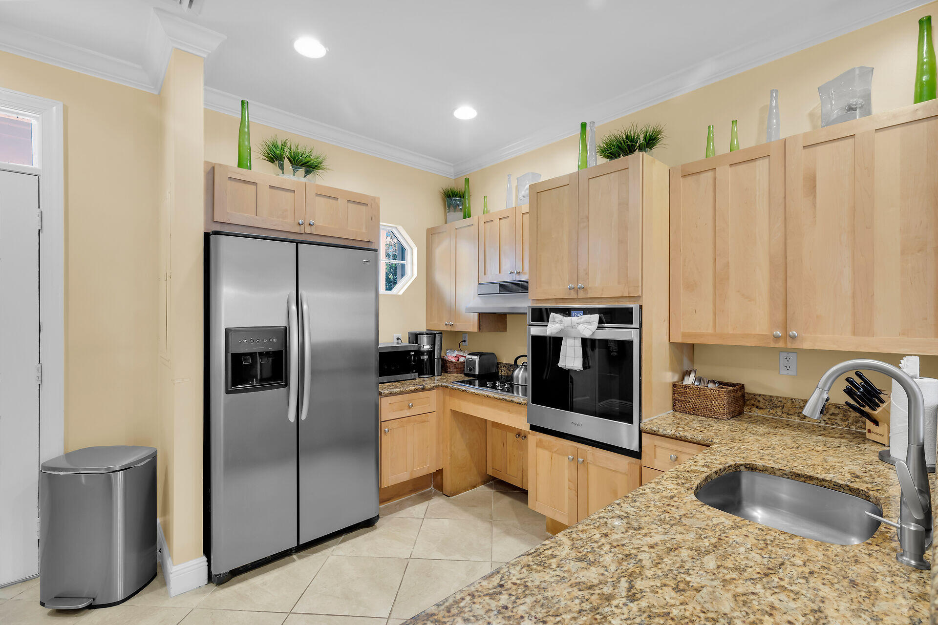 MARATHON, Florida, 33050, United States, 3 Bedrooms Bedrooms, ,4 BathroomsBathrooms,Residential,For Sale,1804124