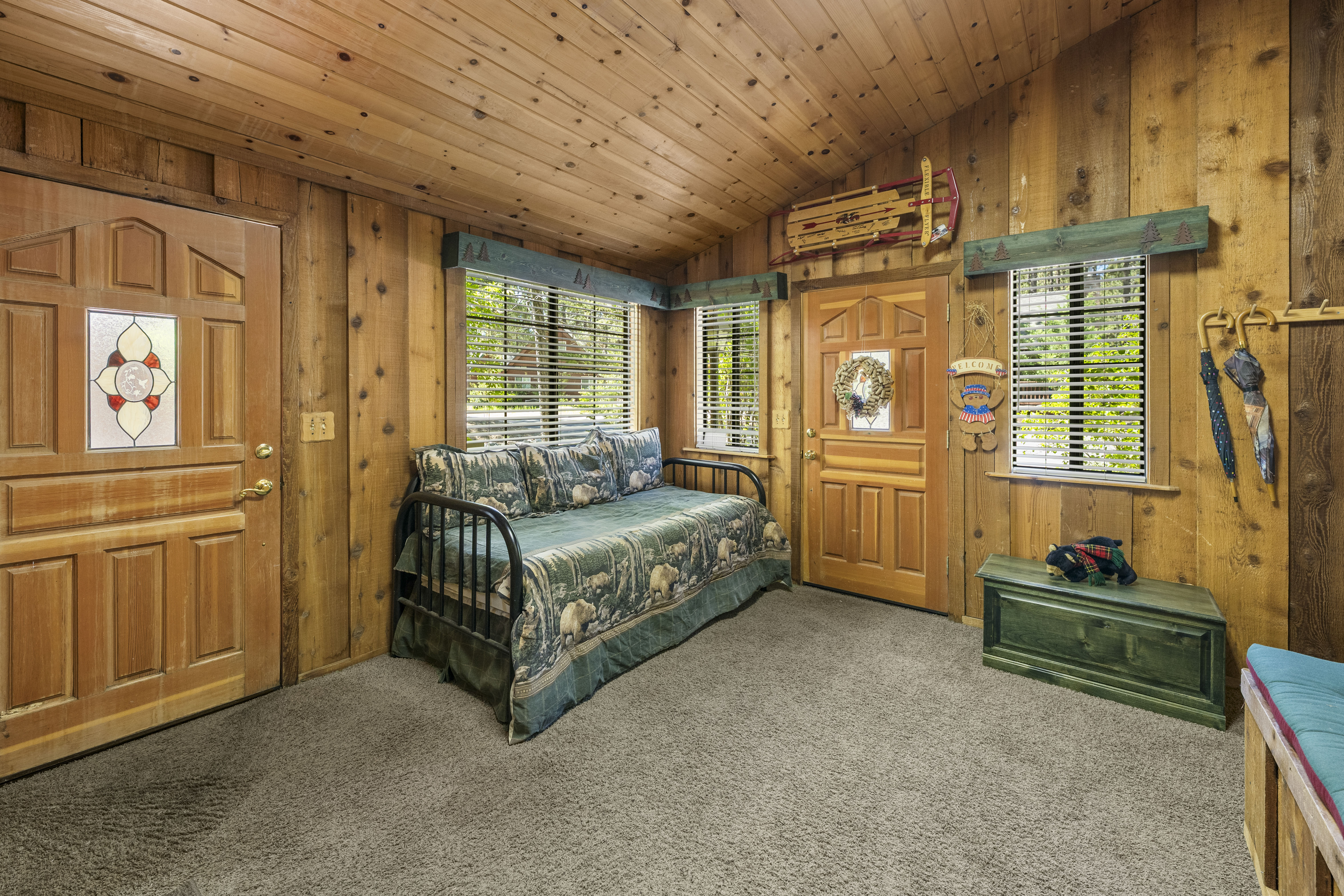  39625 Flicker Road, Fawnskin, CA 92333 - 物件實景