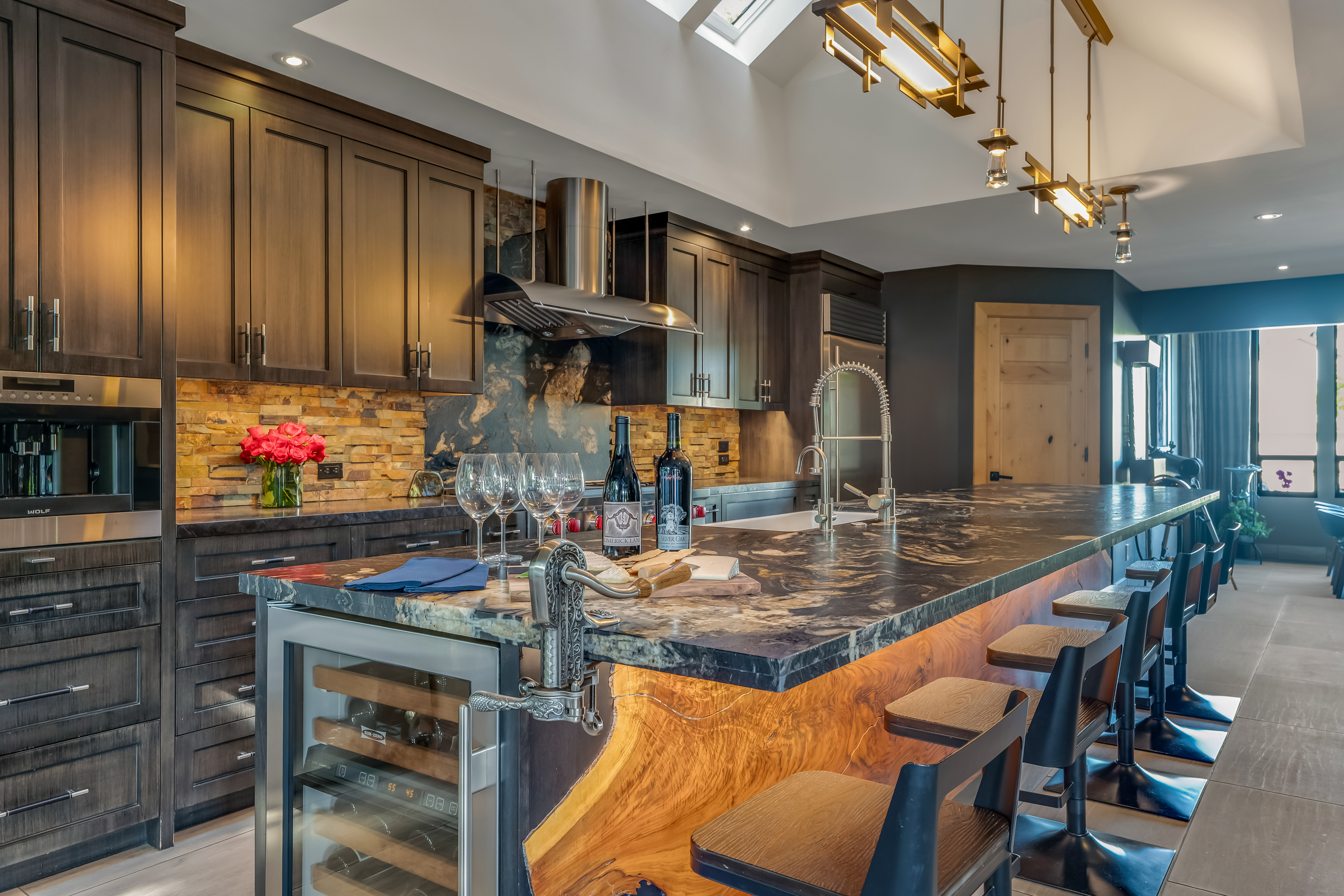 1515 San Ramon Way, Santa Rosa, CA 95409 - 物件實景