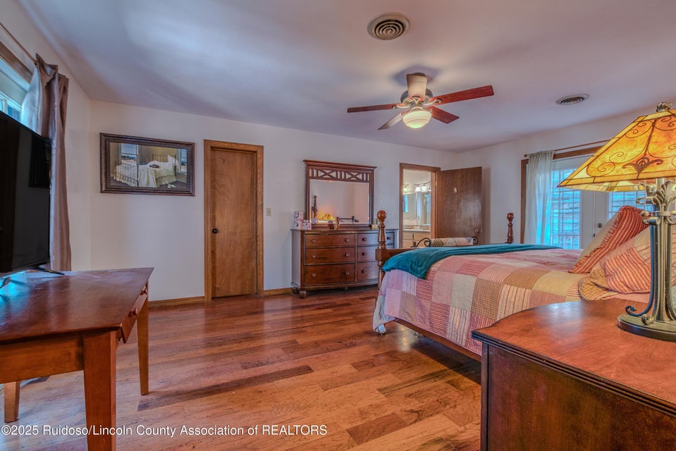 Ruidoso, New Mexico, 88345, United States, 3 Bedrooms Bedrooms, ,3 BathroomsBathrooms,Residential,For Sale,1977803