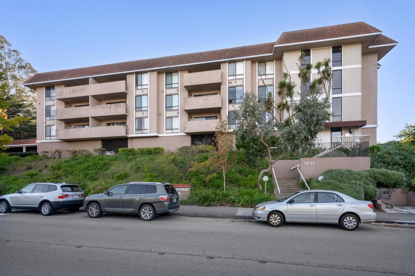 San Bruno, California, 94066, United States, 2 Bedrooms Bedrooms, ,2 BathroomsBathrooms,Residential,For Sale,1856521