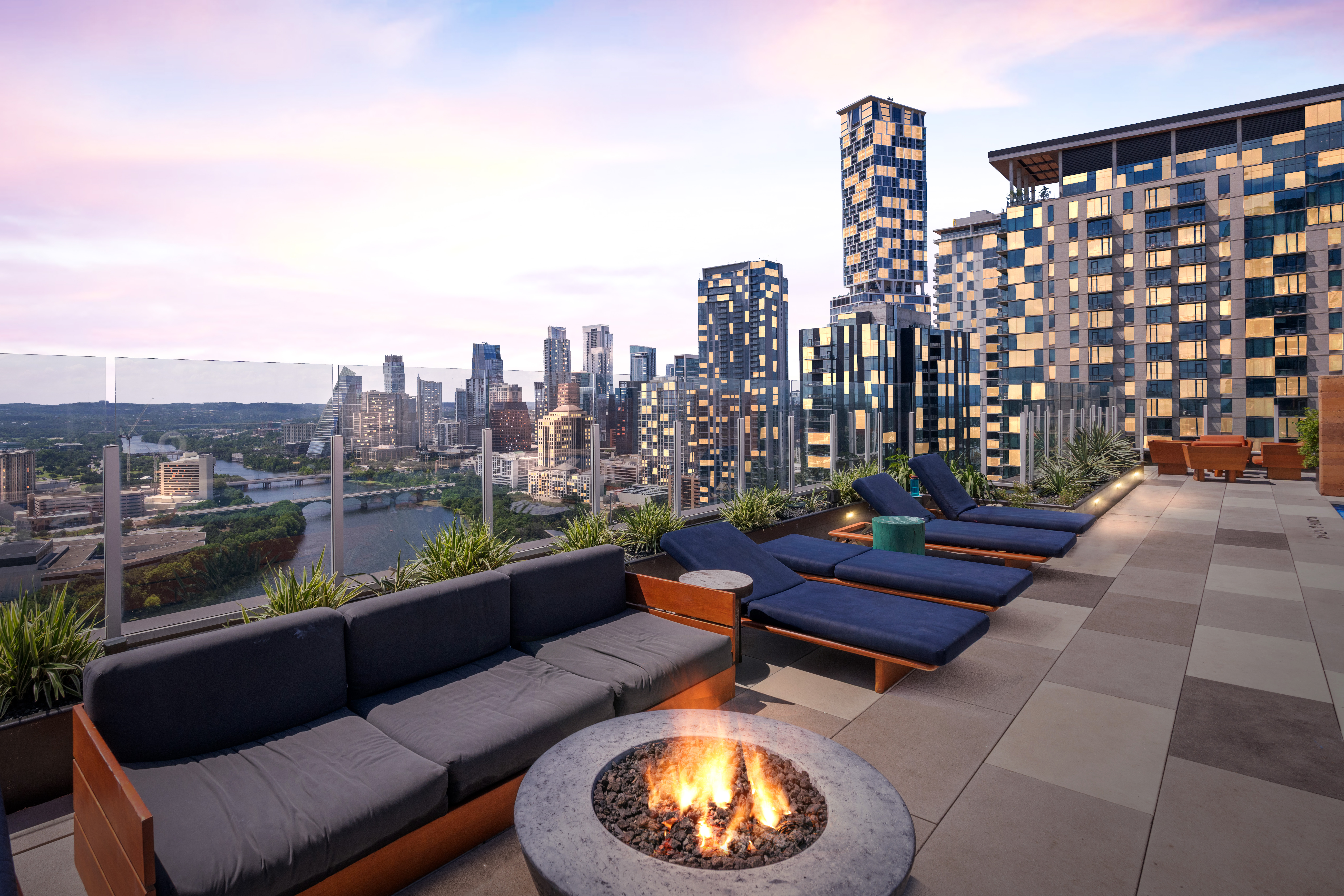 Modern Downtown Retreat - 物件實景