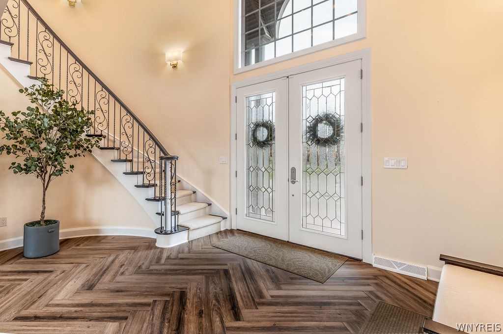 Grand Island, New York, 14072, United States, 5 Bedrooms Bedrooms, ,6 BathroomsBathrooms,Residential,For Sale,2032709