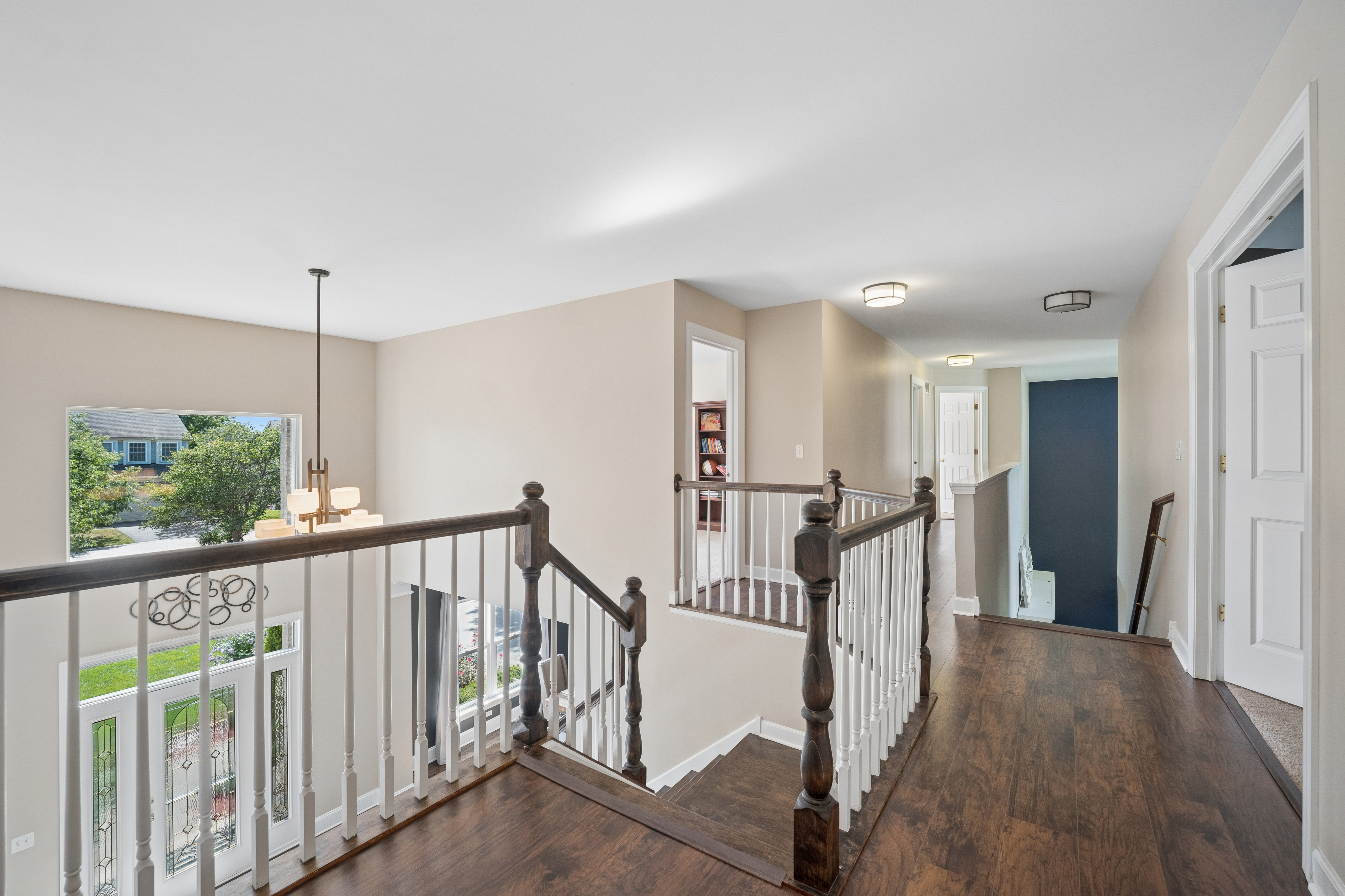  An Exceptional Residence Nestled Within the Prestigious Gated Community - 物件實景