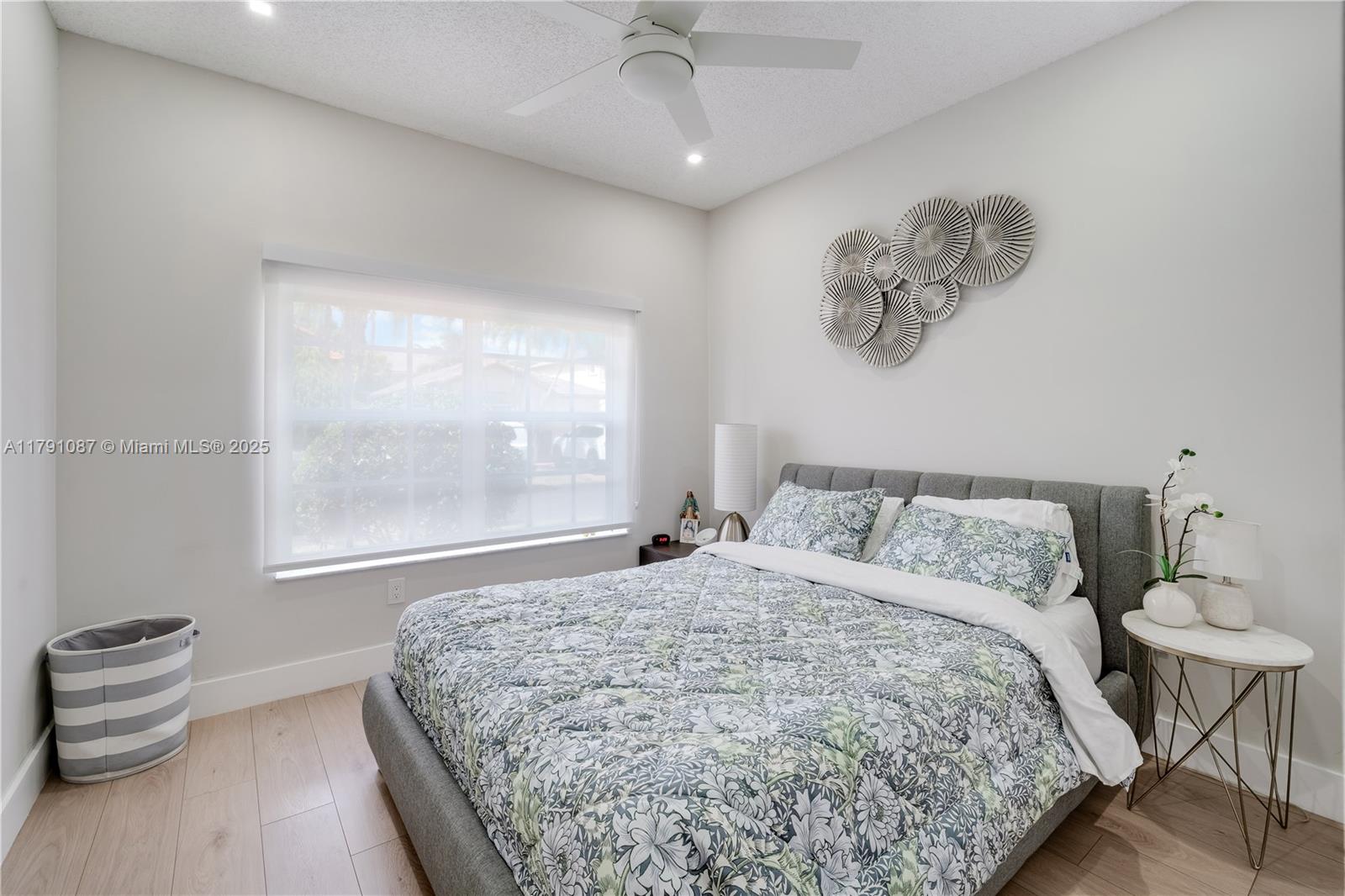 Doral, Florida, 33178, United States, 3 Bedrooms Bedrooms, ,2 BathroomsBathrooms,Residential,For Sale,1795059