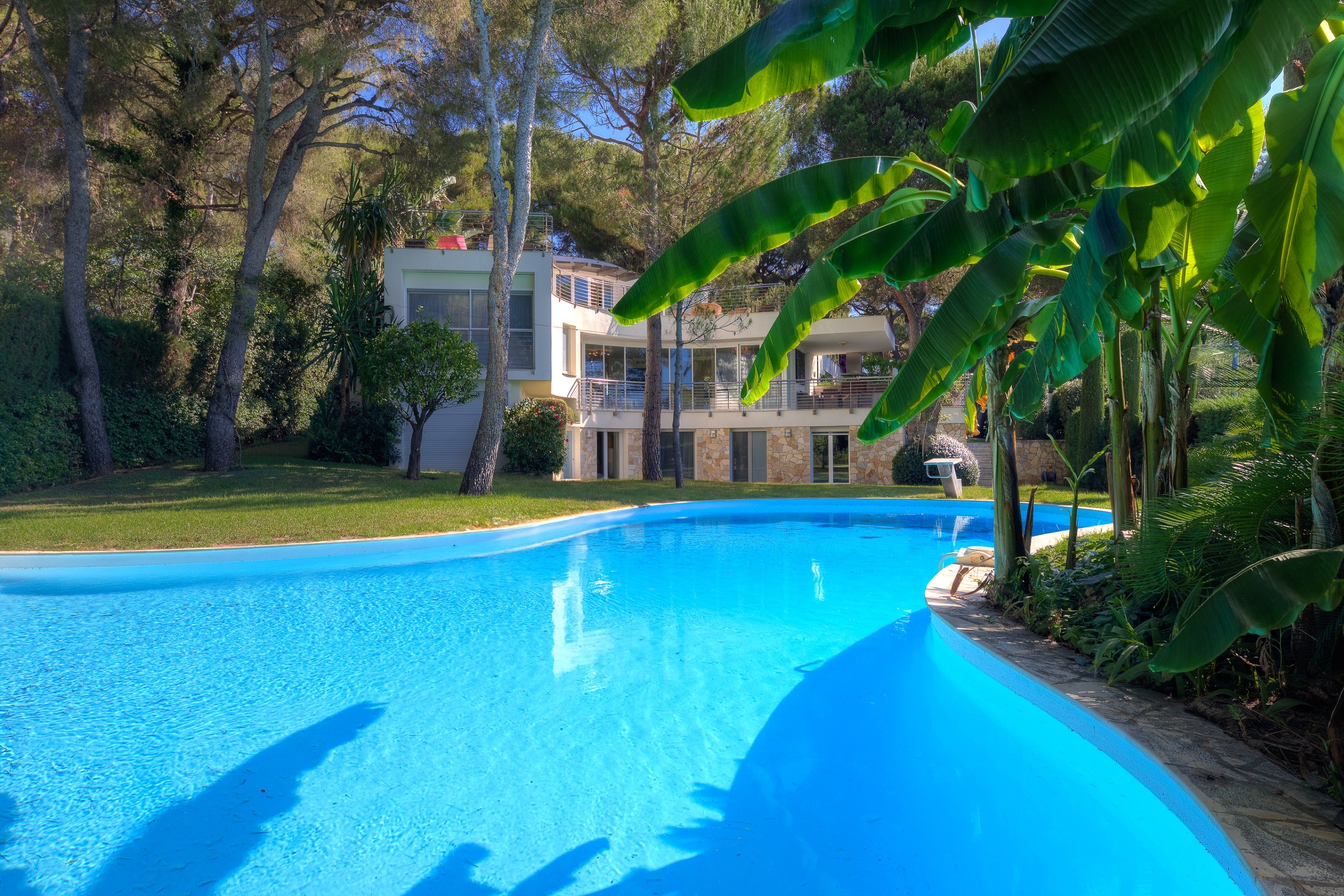  Saint-Jean-Cap-Ferrat contemporary villa with pool, 4 bedrooms and sea glimpse … - 物件實景