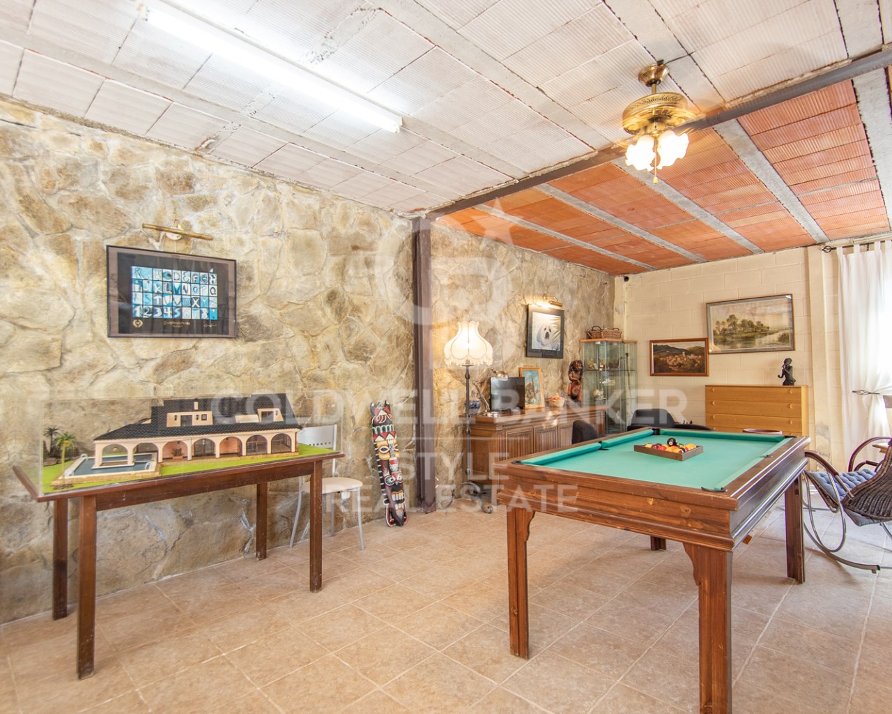 Barcelona, Corbera de Llobregat, Corbera de Llobre, Corbera de Llobregat, Catalonia, ES, 5 Bedrooms Bedrooms, ,3 BathroomsBathrooms,Residential,For Sale,Barcelona, Corbera de Llobregat, Corbera de Llobre,1625254