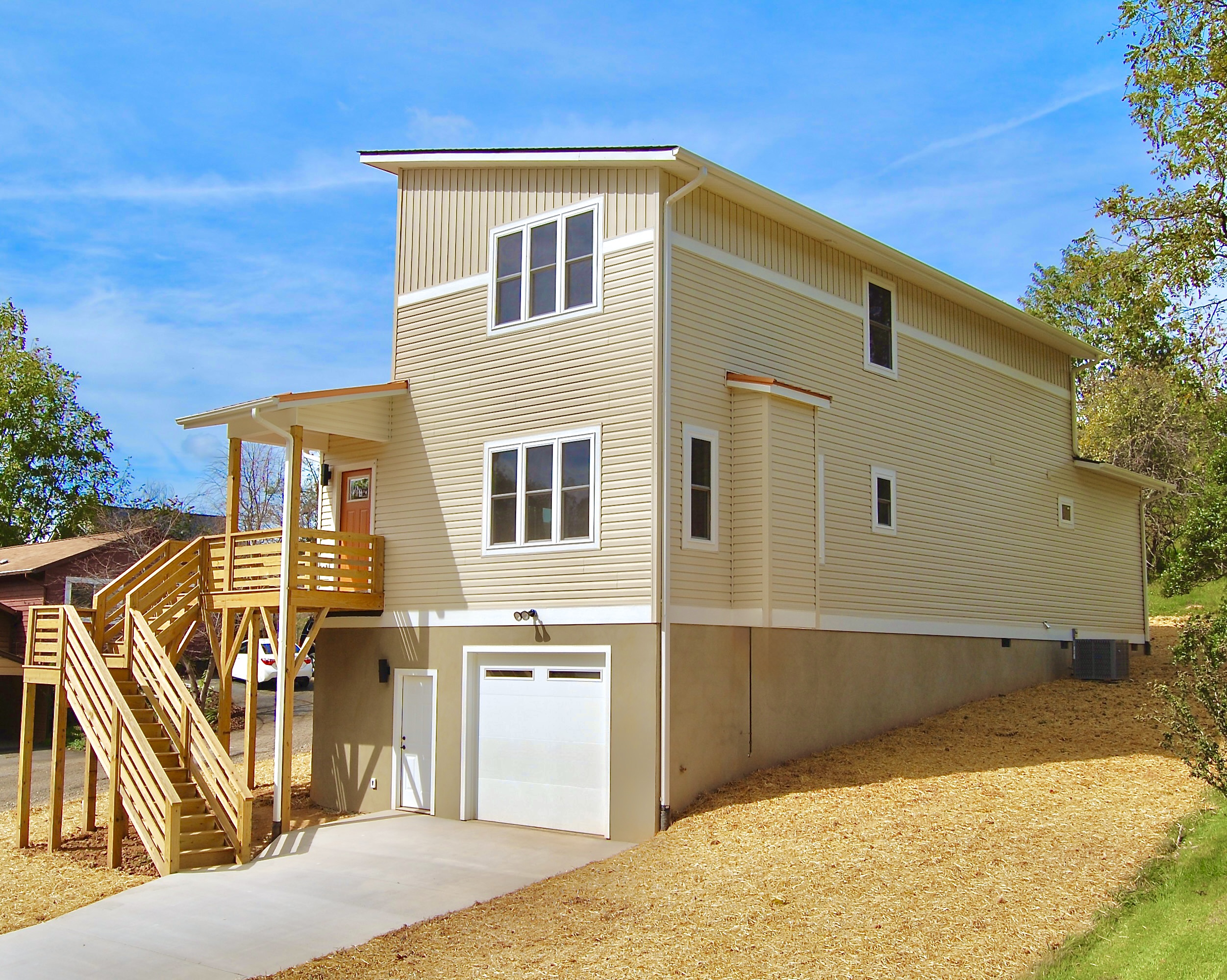 Mars Hill, North Carolina, 28754, United States, 3 Bedrooms Bedrooms, ,3 BathroomsBathrooms,Residential,For Sale,1984303