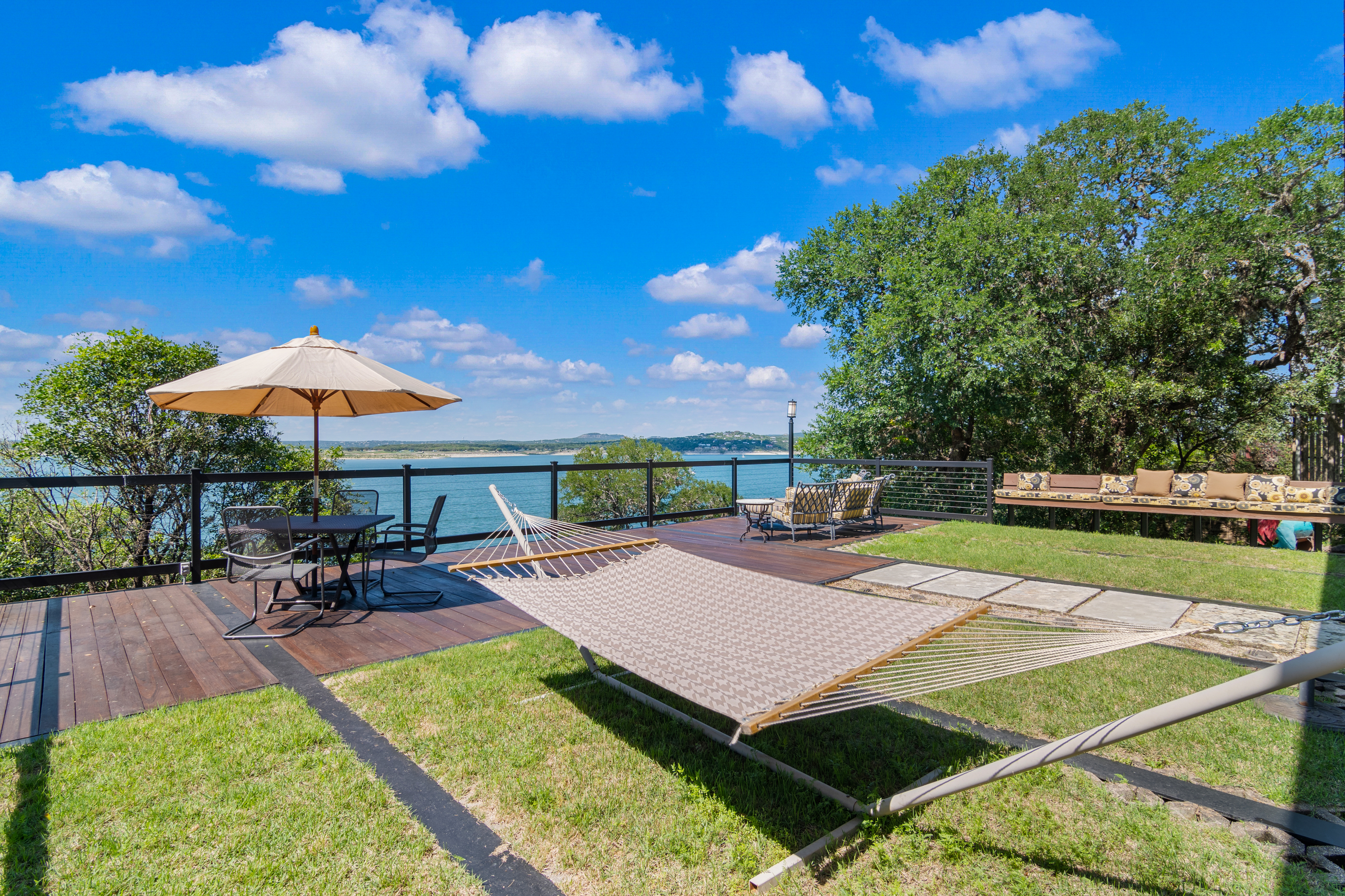  Canyon Lake Waterfront Retreat - 物件實景