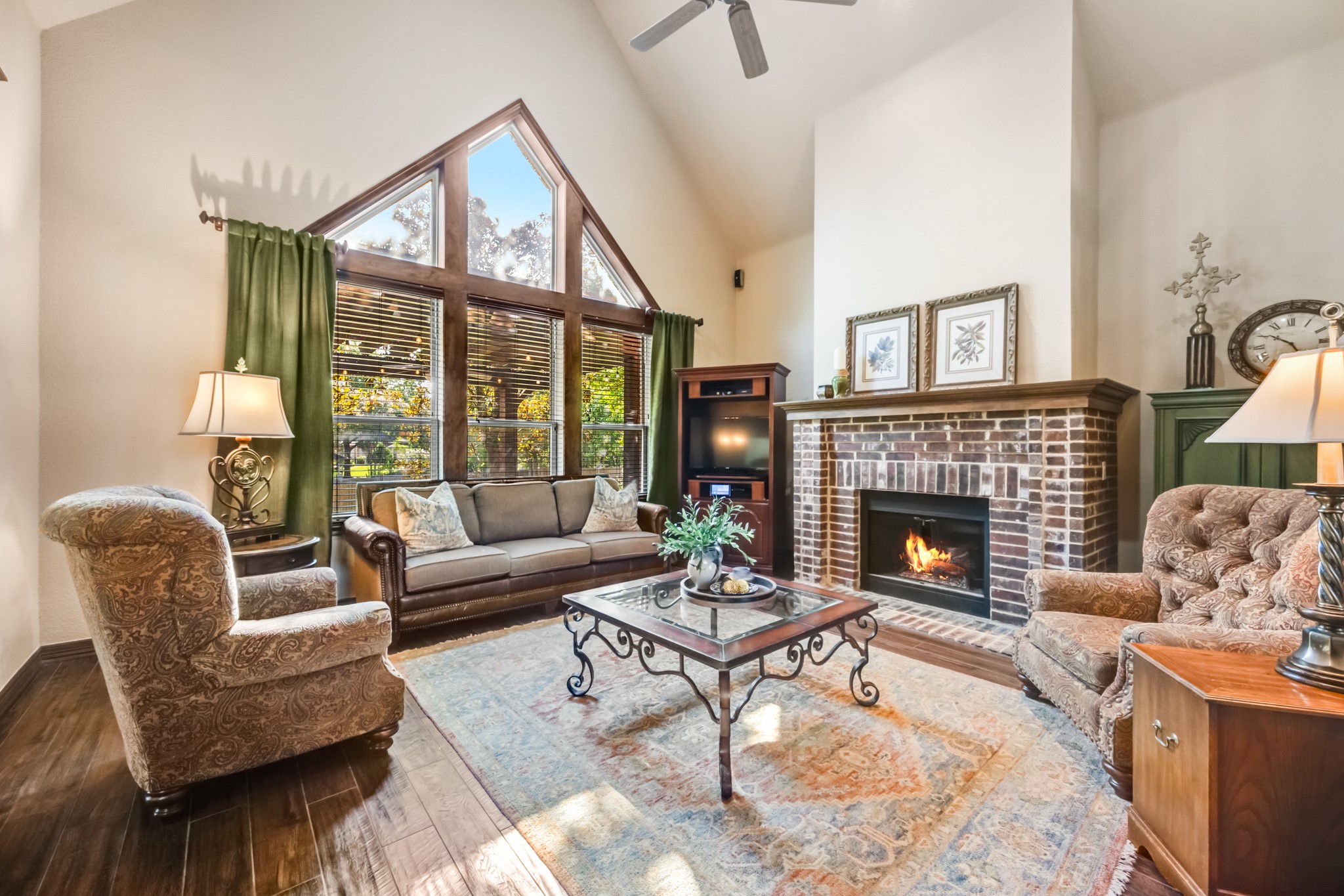 Midlothian, Texas, 76065, United States, 4 Bedrooms Bedrooms, ,3 BathroomsBathrooms,Residential,For Sale,1972696