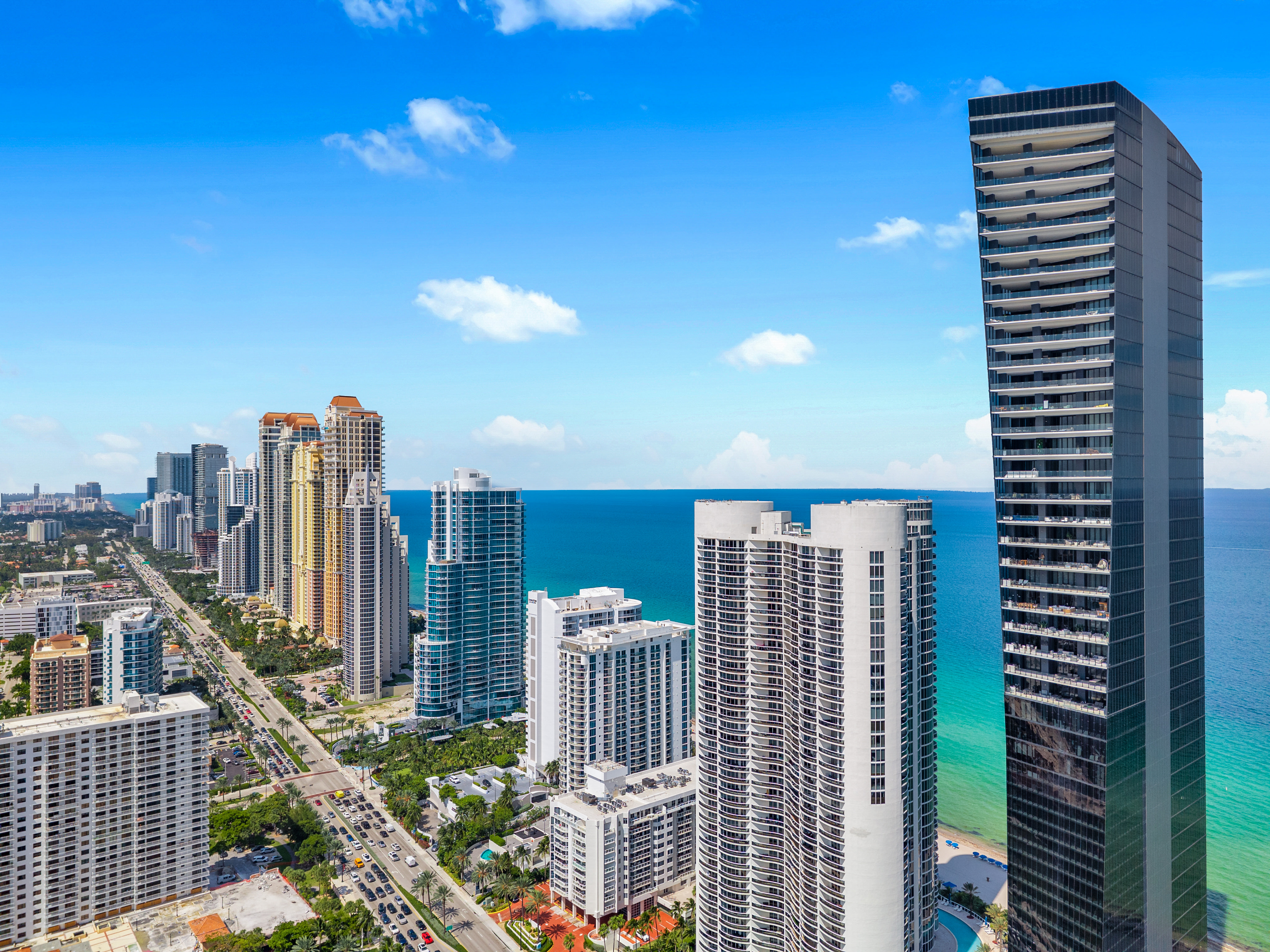  17141 Collins Ave, Sunny Isles Beach, FL, 33160 - 物件實景