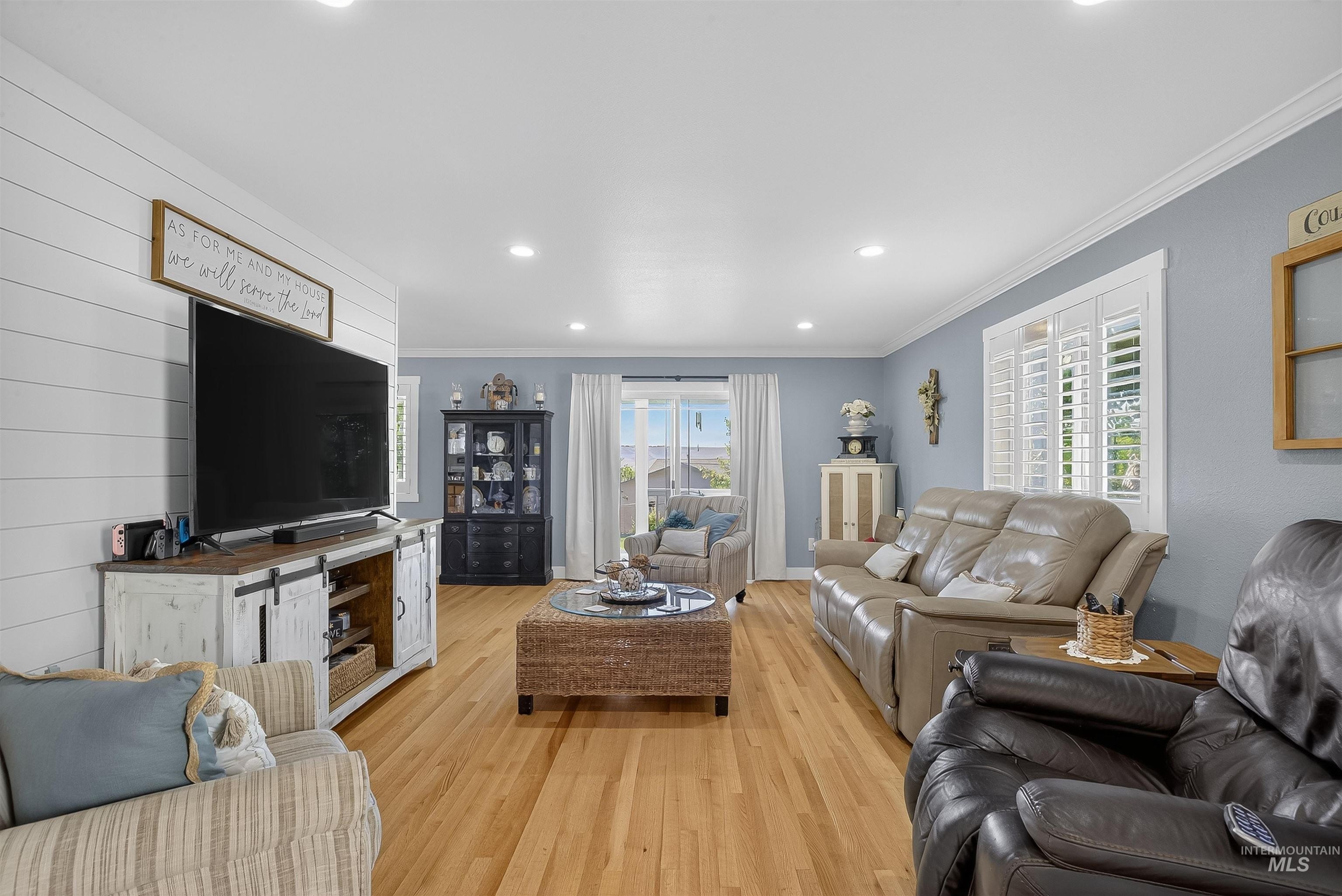 Clarkston, Washington, 99403, United States, 3 Bedrooms Bedrooms, ,3 BathroomsBathrooms,Residential,For Sale,1975063