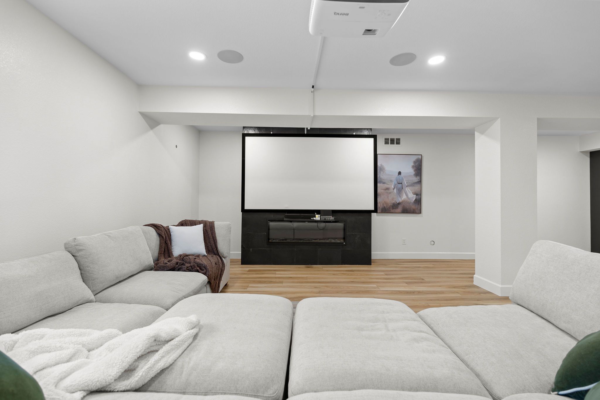  Luxury and comfort come together in this expansive ranch-style home - 物件實景