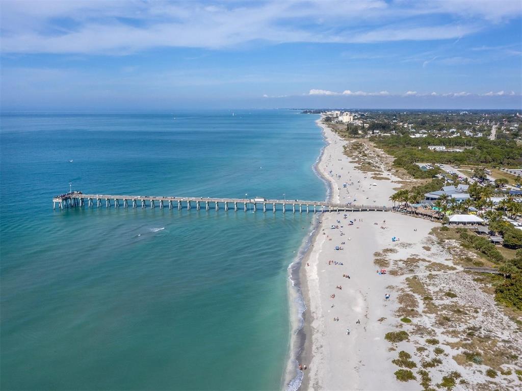 Venice, Florida, 34285, United States, 5 Bedrooms Bedrooms, ,4 BathroomsBathrooms,Residential,For Sale,1907597