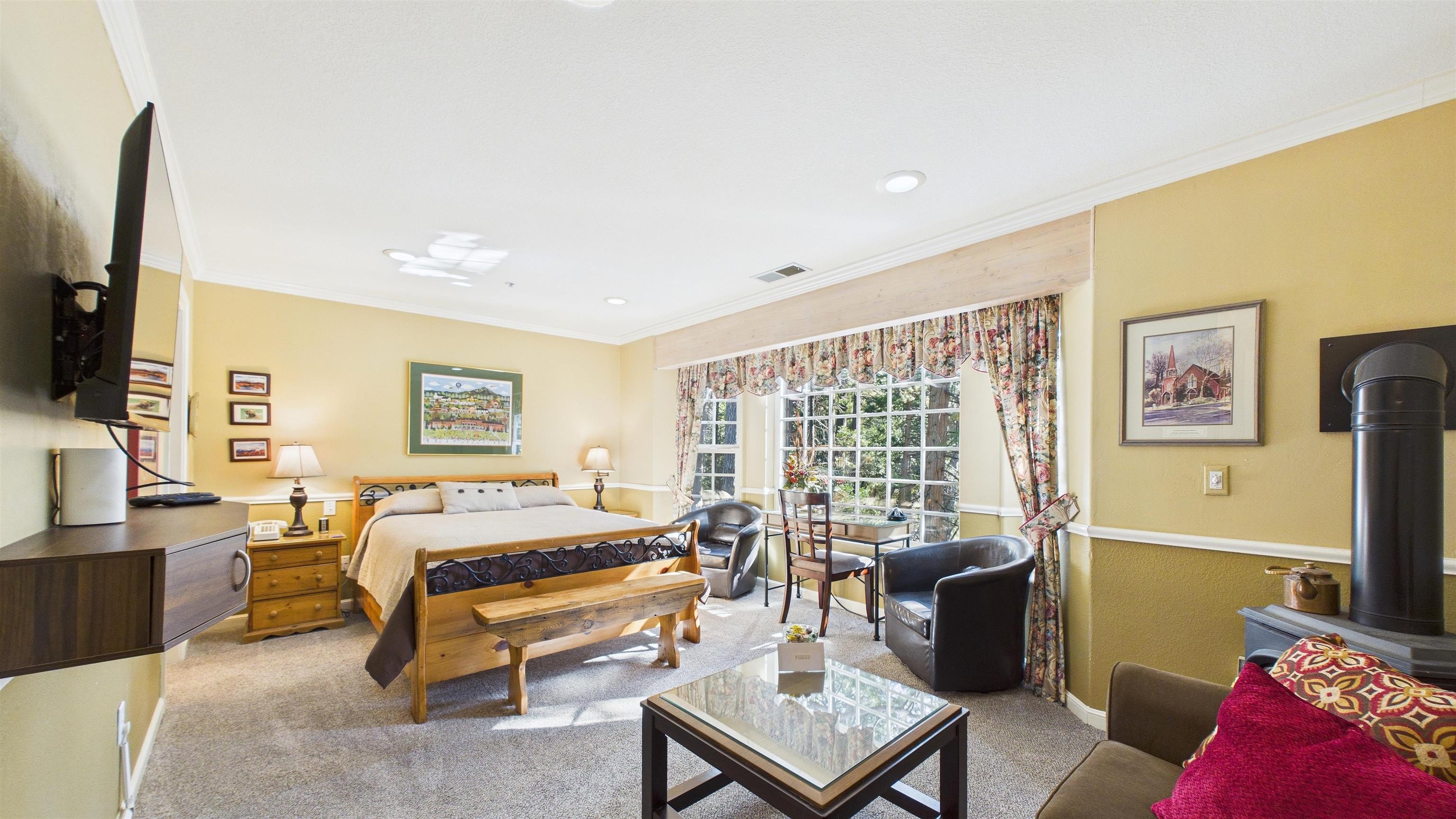 Twain Harte, California, 95383, United States, 9 Bedrooms Bedrooms, ,10 BathroomsBathrooms,Residential,For Sale,2017771