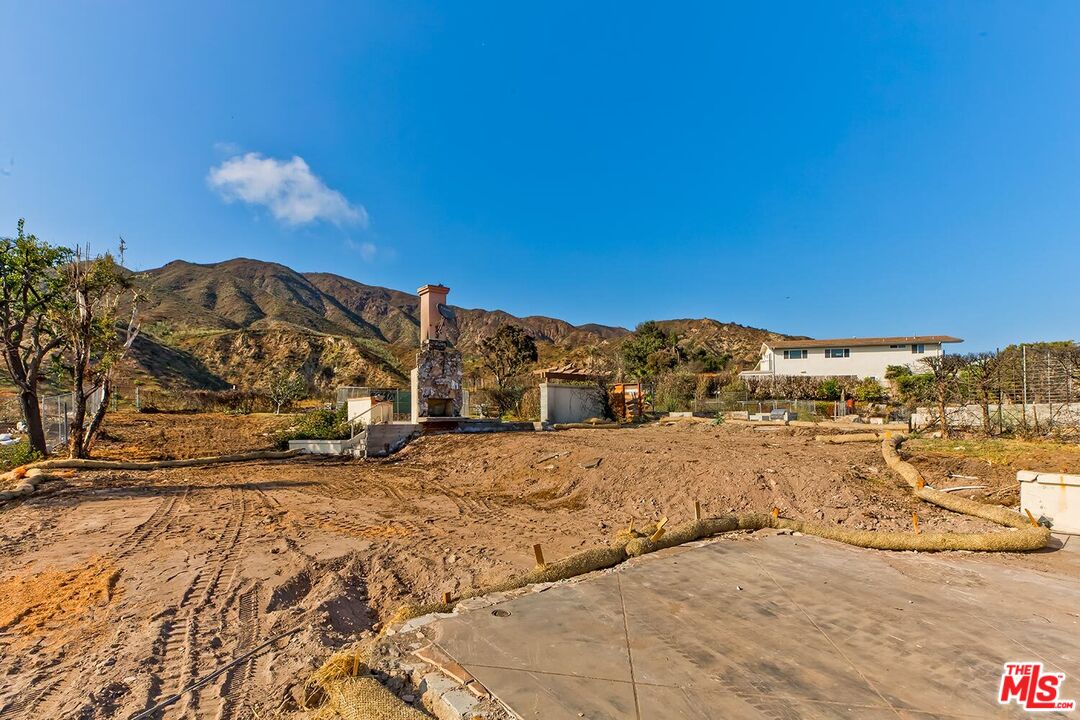 Malibu, California, 90265, United States, ,Land,For Sale,1901165