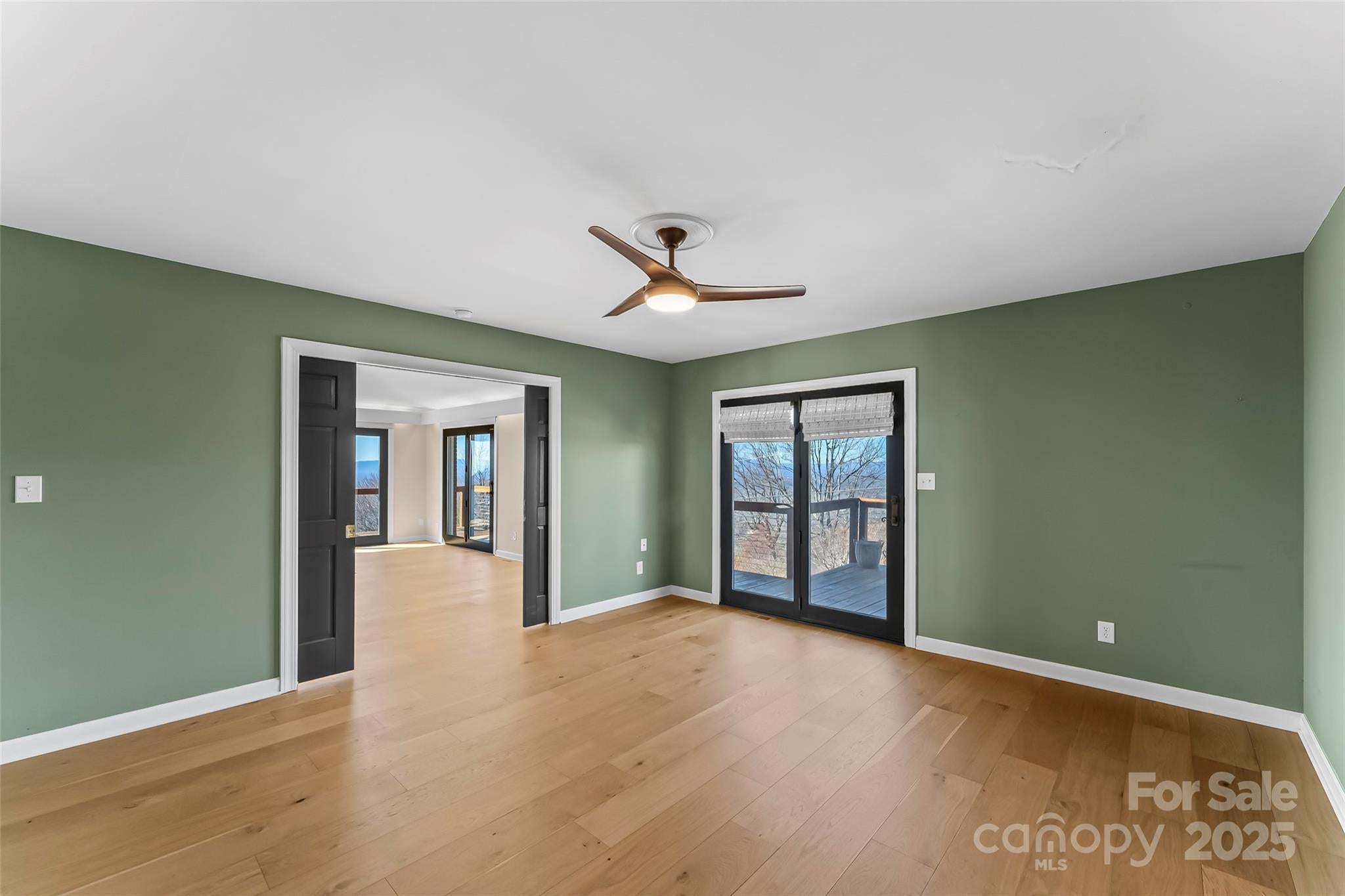 Valdese, North Carolina, 28690, United States, 3 Bedrooms Bedrooms, ,4 BathroomsBathrooms,Residential,For Sale,1722009
