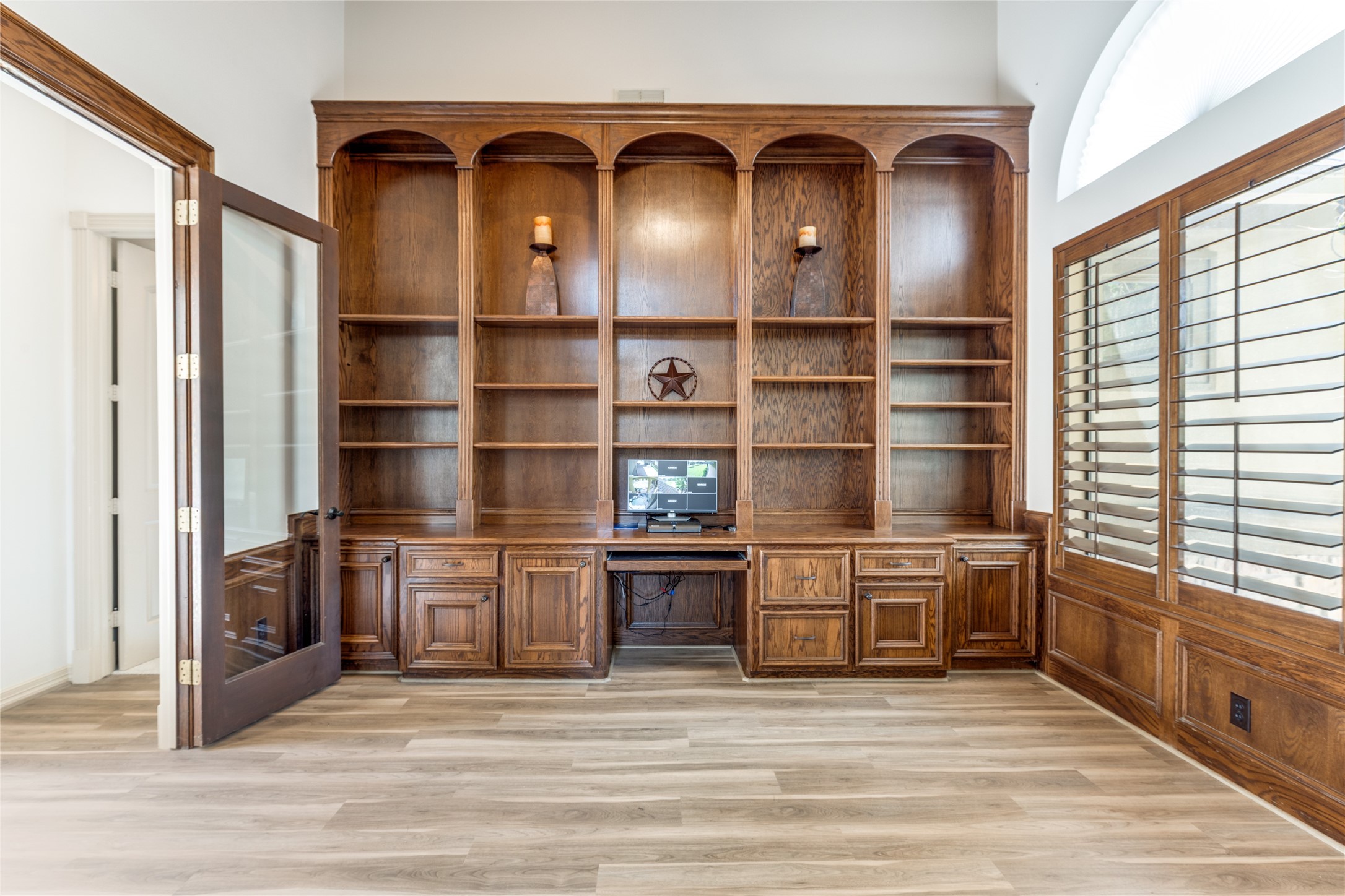 Spring, Texas, 77389, United States, 4 Bedrooms Bedrooms, ,7 BathroomsBathrooms,Residential,For Sale,1917972
