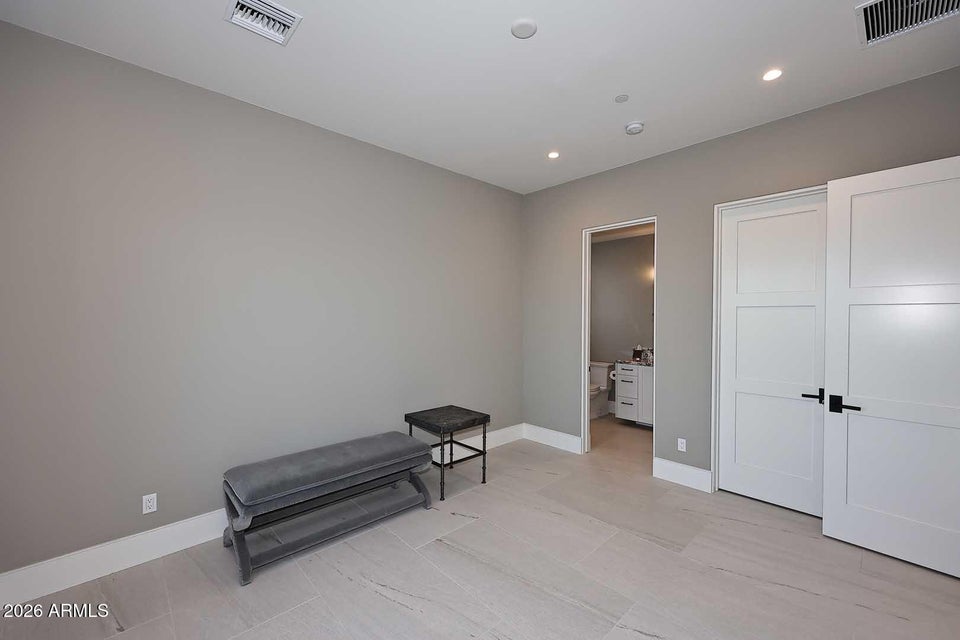 Scottsdale, Arizona, 85255, United States, 3 Bedrooms Bedrooms, ,Residential,For Sale,2009279